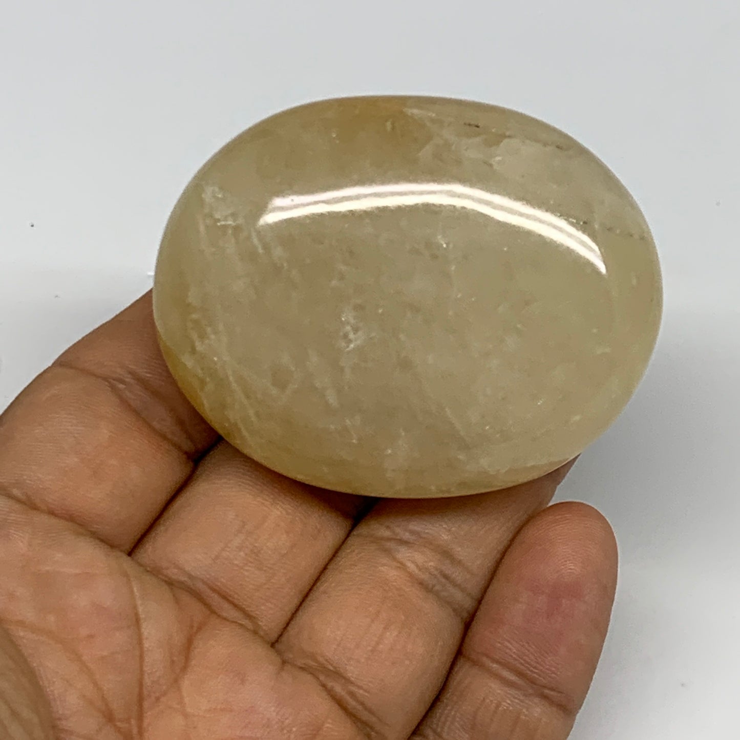 94g,2.2"x1.7"x1", Yellow Aventurine Palm-Stone Crystal Stone @India,B29725