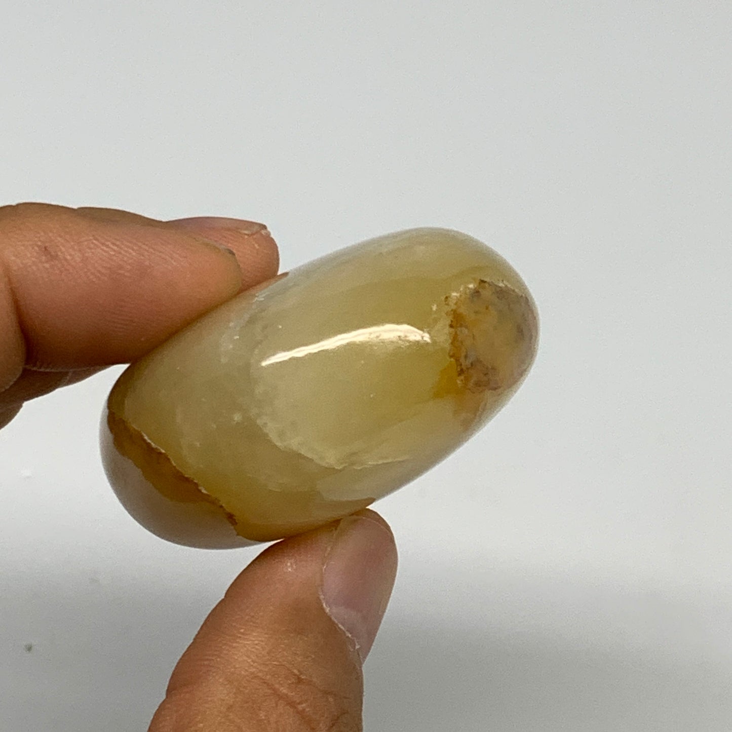 94g,2.2"x1.7"x1", Yellow Aventurine Palm-Stone Crystal Stone @India,B29725