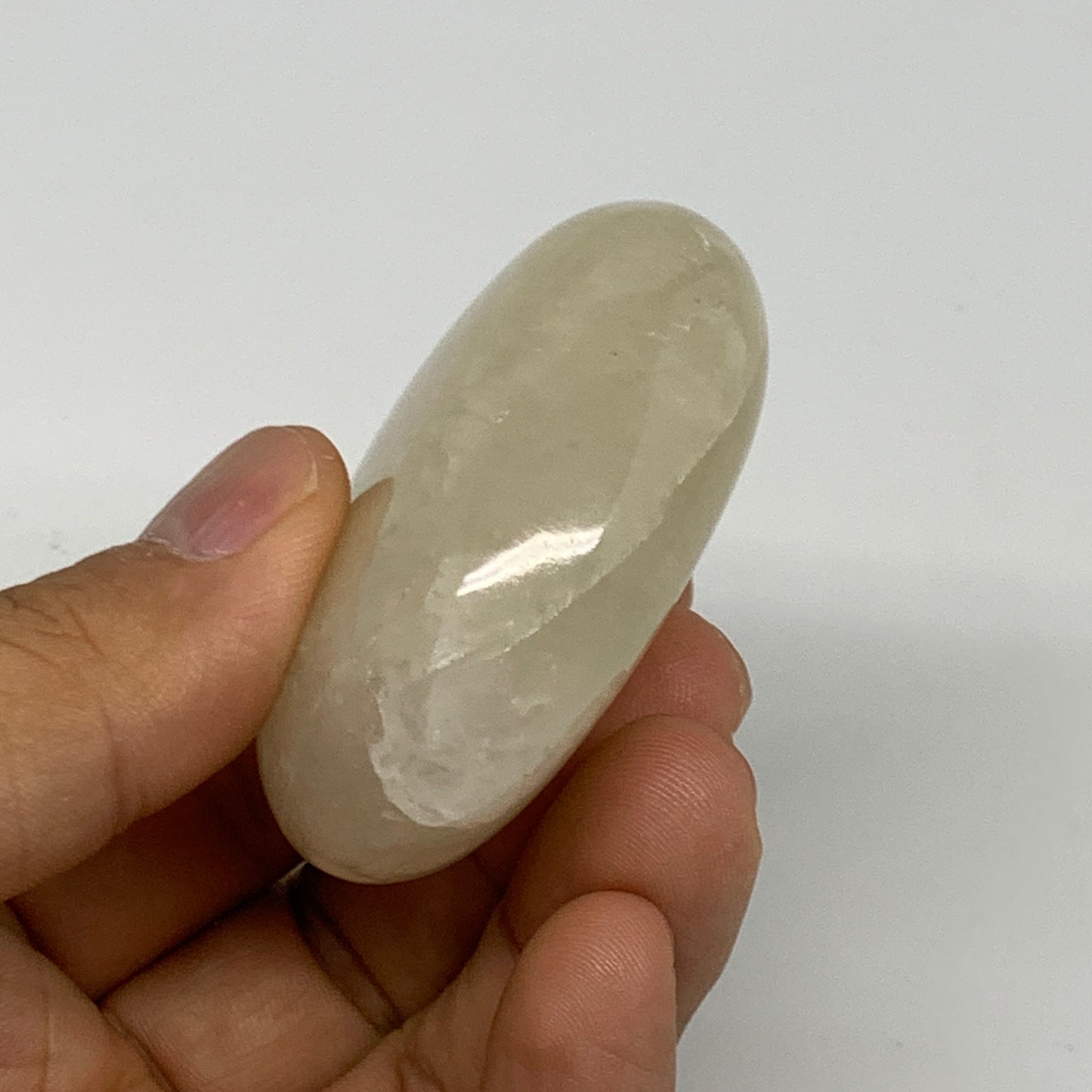 88g,2.2"x1.7"x0.9", Yellow Aventurine Palm-Stone Crystal Stone @India,B29726