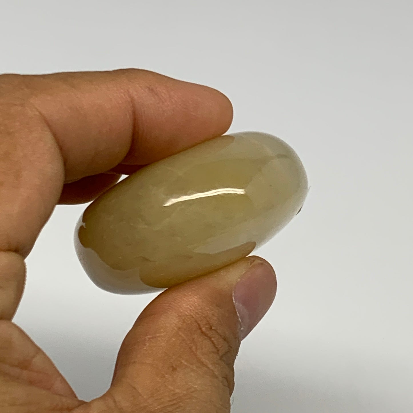 86.7g,2.2"x1.7"x0.9", Yellow Aventurine Palm-Stone Crystal Stone @India,B29727