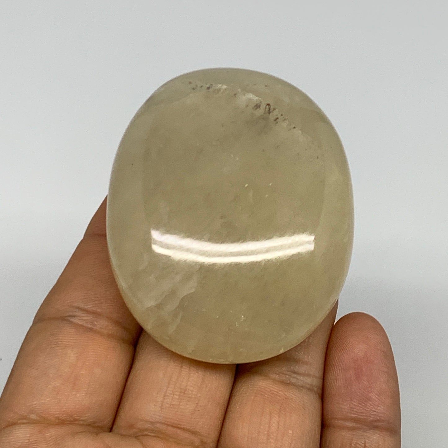 91.3g,2.2"x1.8"x0.9", Yellow Aventurine Palm-Stone Crystal Stone @India,B29728