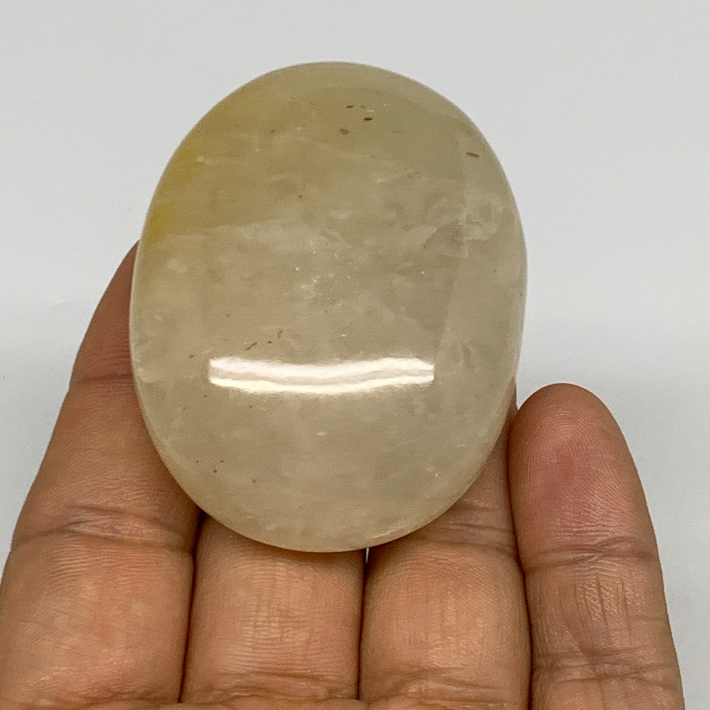 83.5g,2.2"x1.7"x0.9", Yellow Aventurine Palm-Stone Crystal Stone @India,B29729