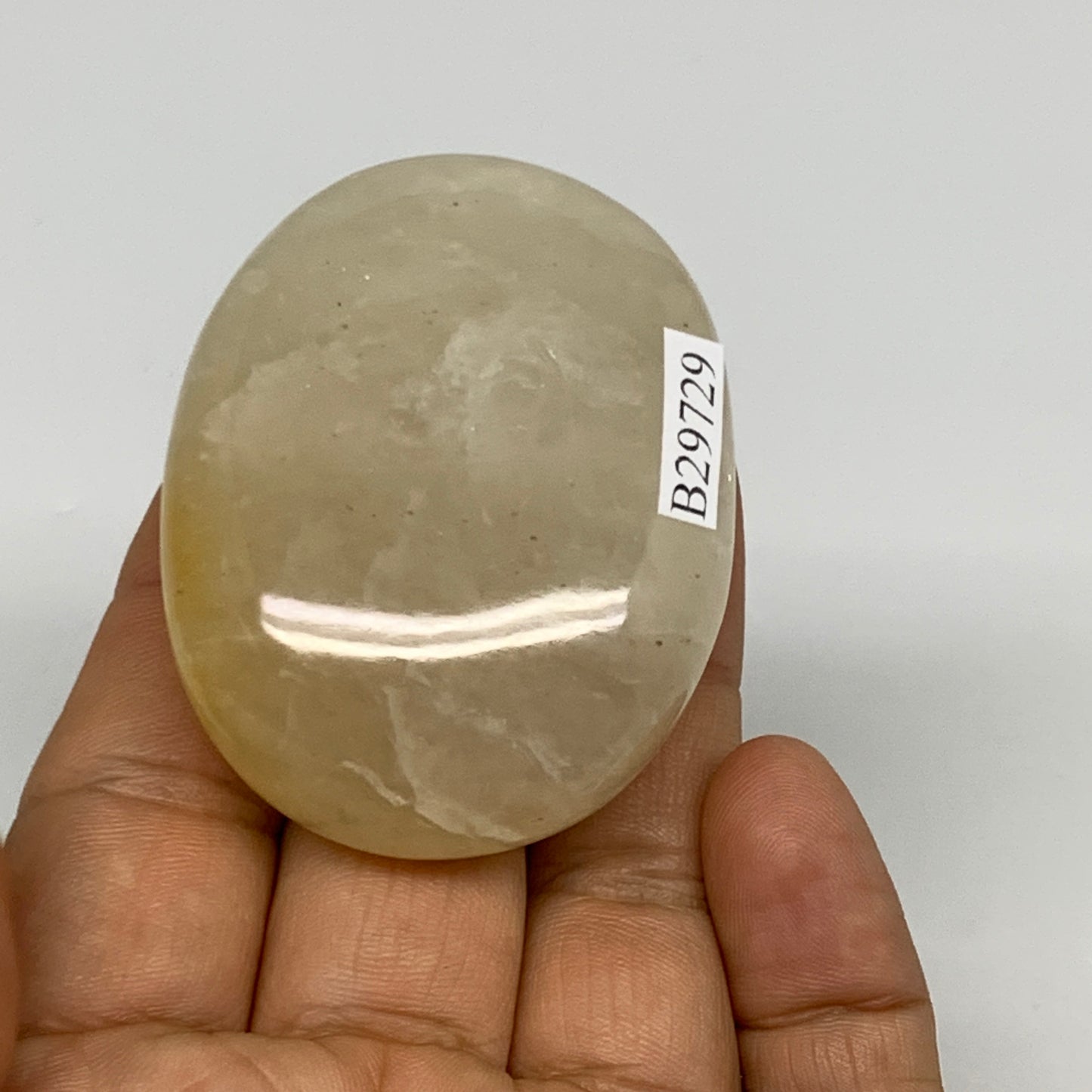83.5g,2.2"x1.7"x0.9", Yellow Aventurine Palm-Stone Crystal Stone @India,B29729