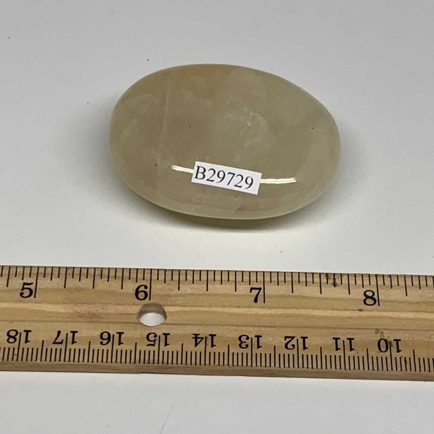 83.5g,2.2"x1.7"x0.9", Yellow Aventurine Palm-Stone Crystal Stone @India,B29729