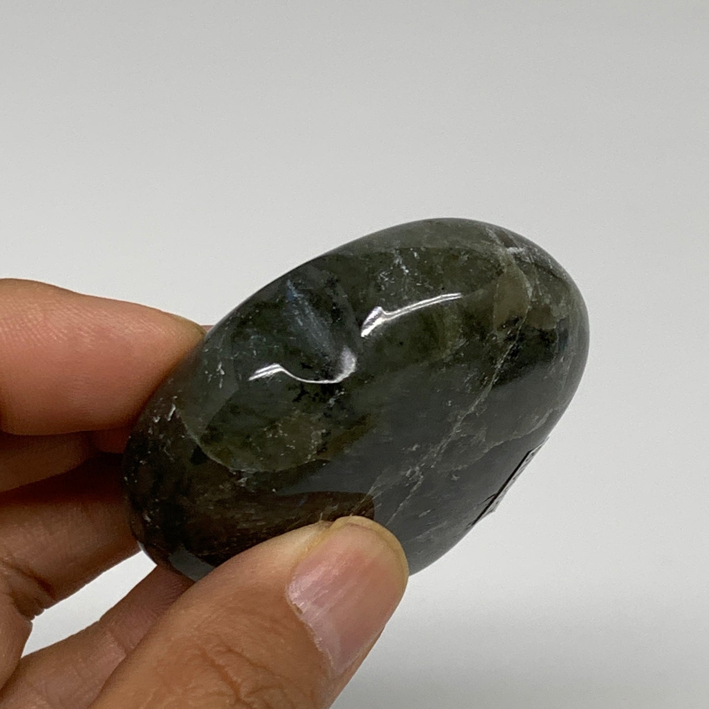 94.6g, 2.1"x2.2"x0.9", Natural Labradorite Heart Polished Crystal, B35418