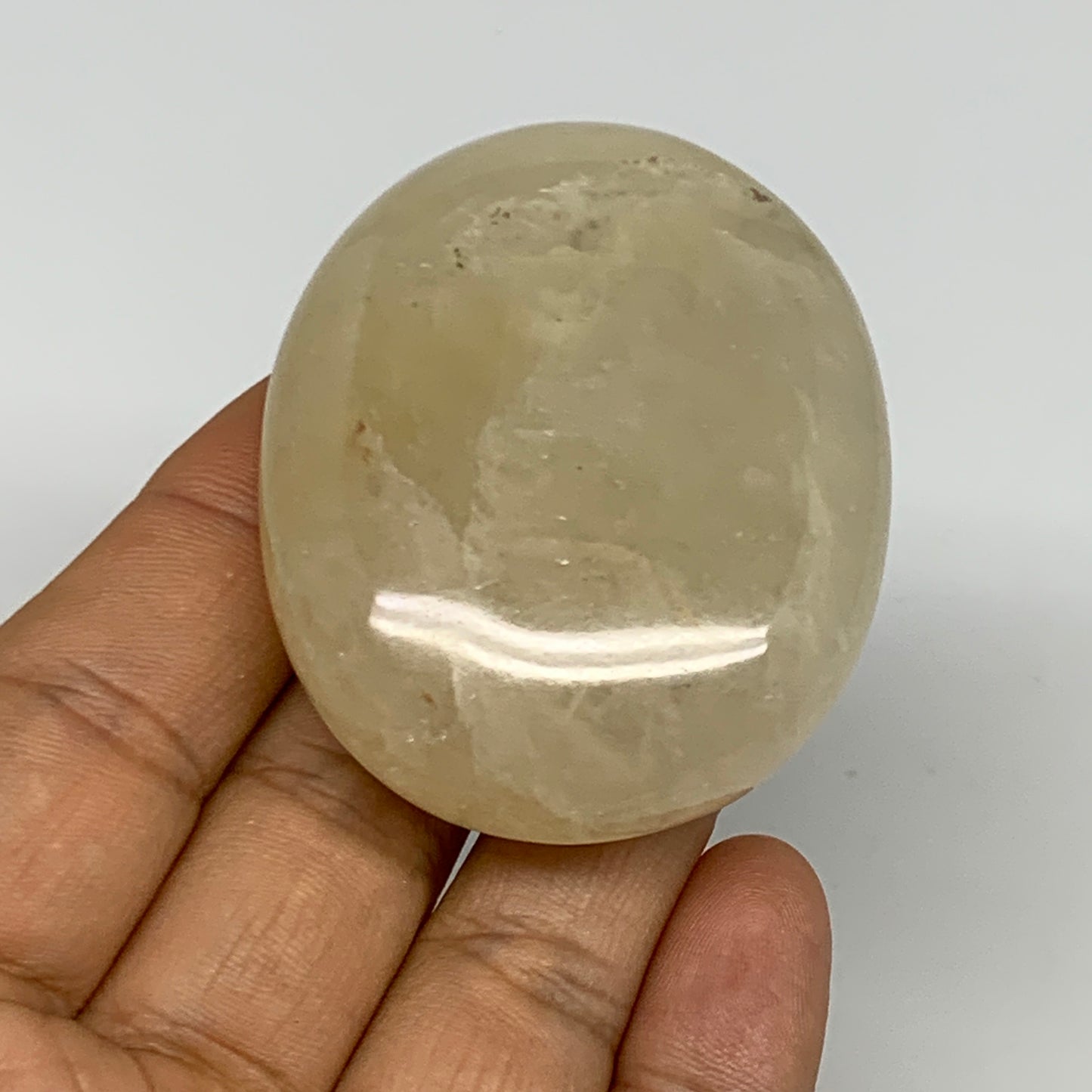 86.3g,2.2"x1.8"x0.8", Yellow Aventurine Palm-Stone Crystal Stone @India,B29731