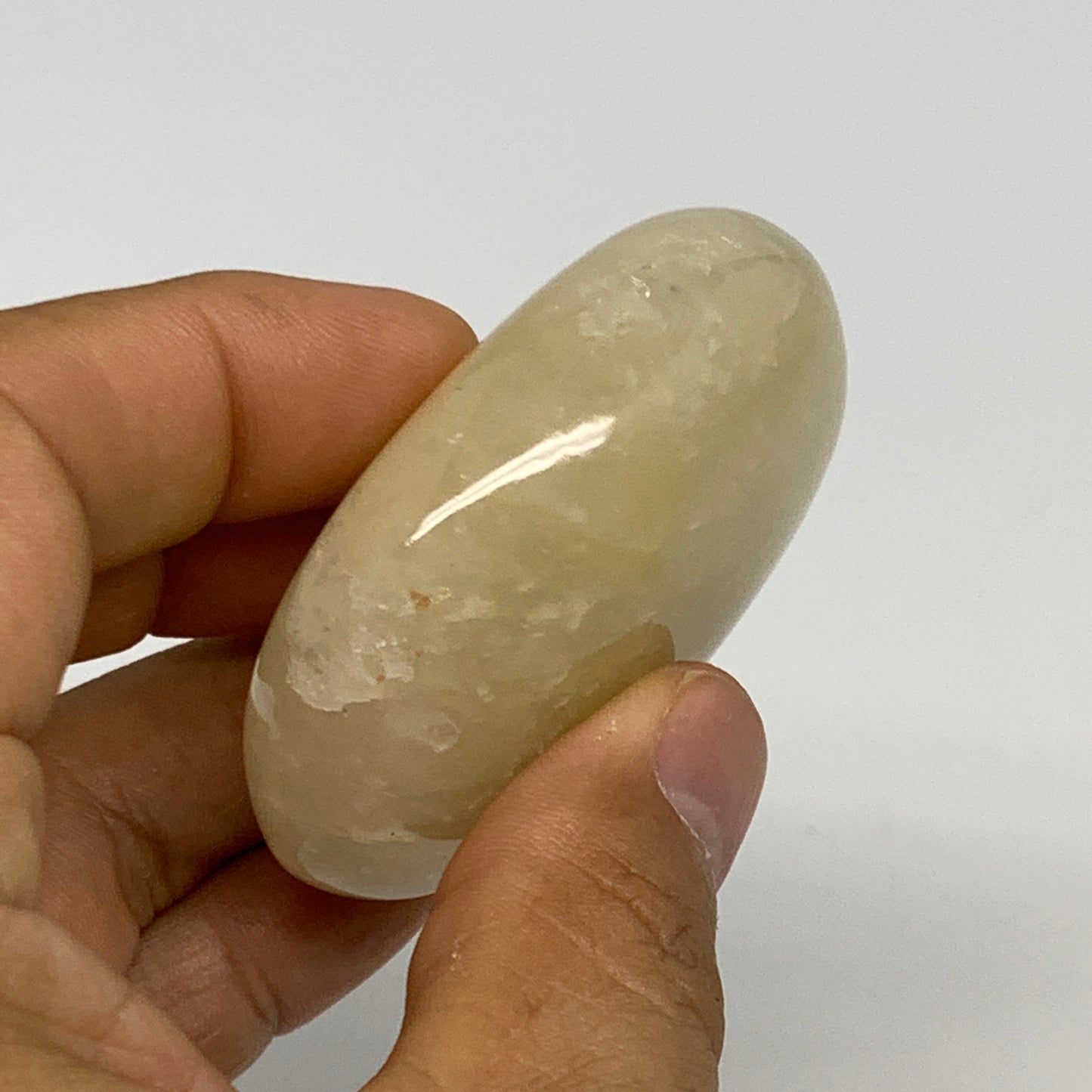 86.3g,2.2"x1.8"x0.8", Yellow Aventurine Palm-Stone Crystal Stone @India,B29731