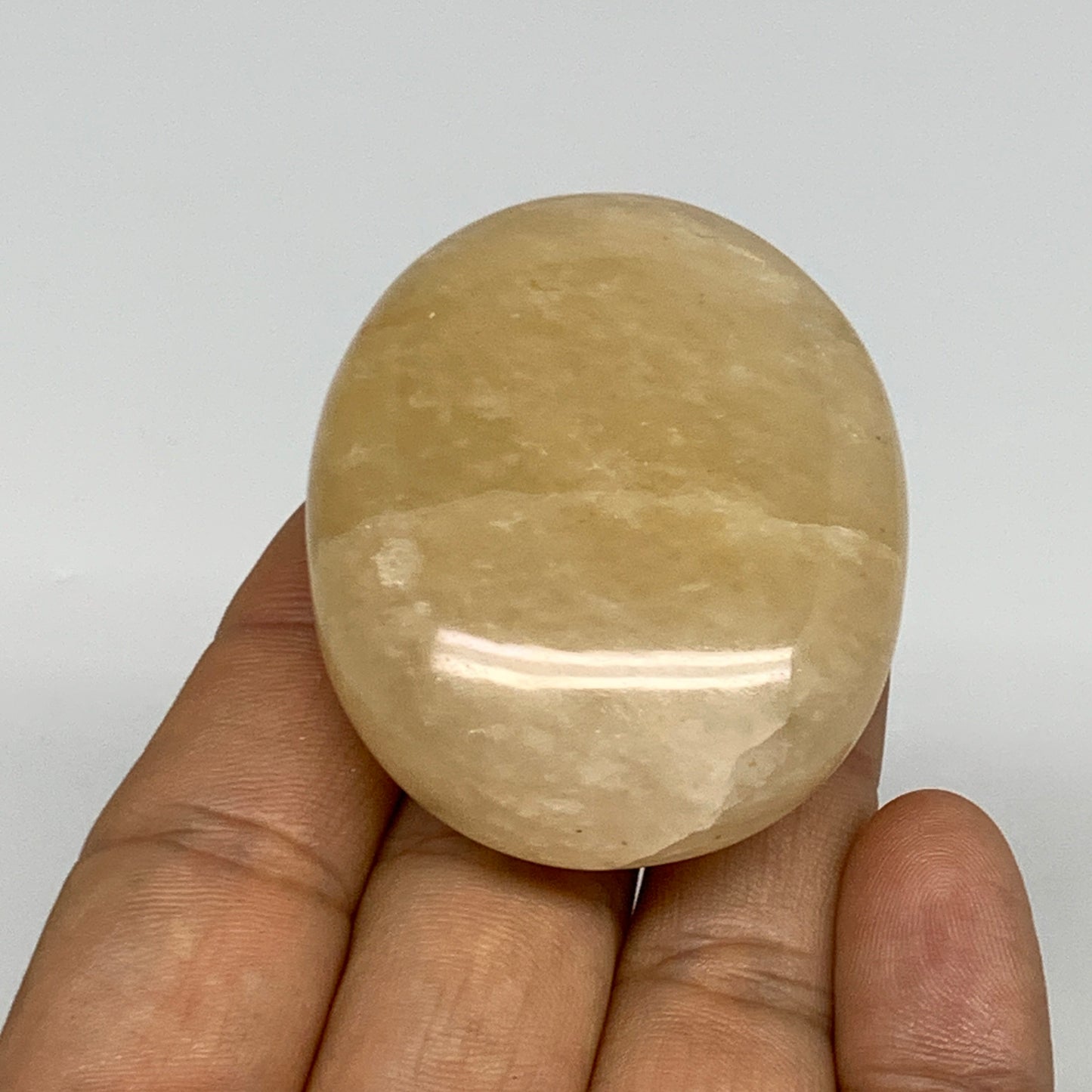 74.3g,2.1"x1.7"x0.9", Yellow Aventurine Palm-Stone Crystal Stone @India,B29734