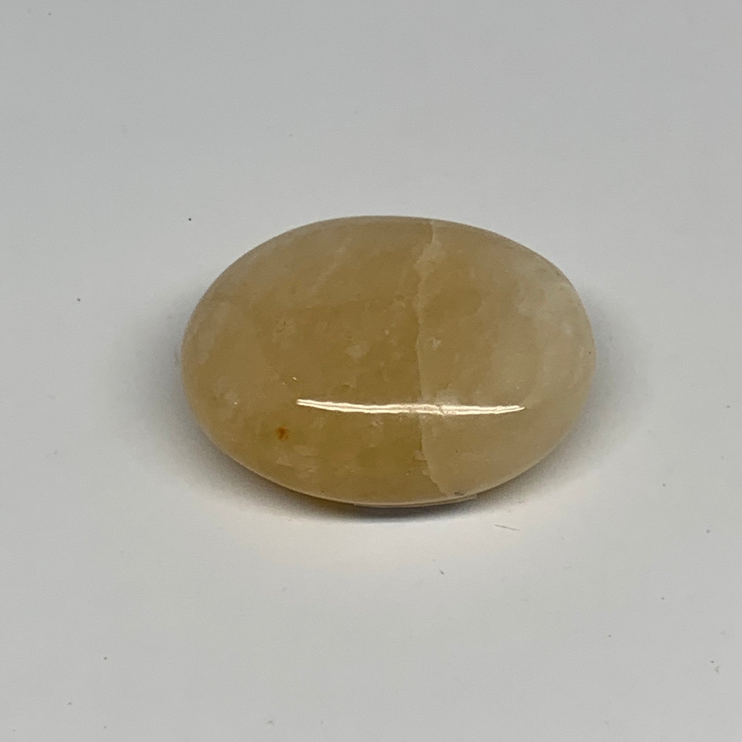 74.3g,2.1"x1.7"x0.9", Yellow Aventurine Palm-Stone Crystal Stone @India,B29734
