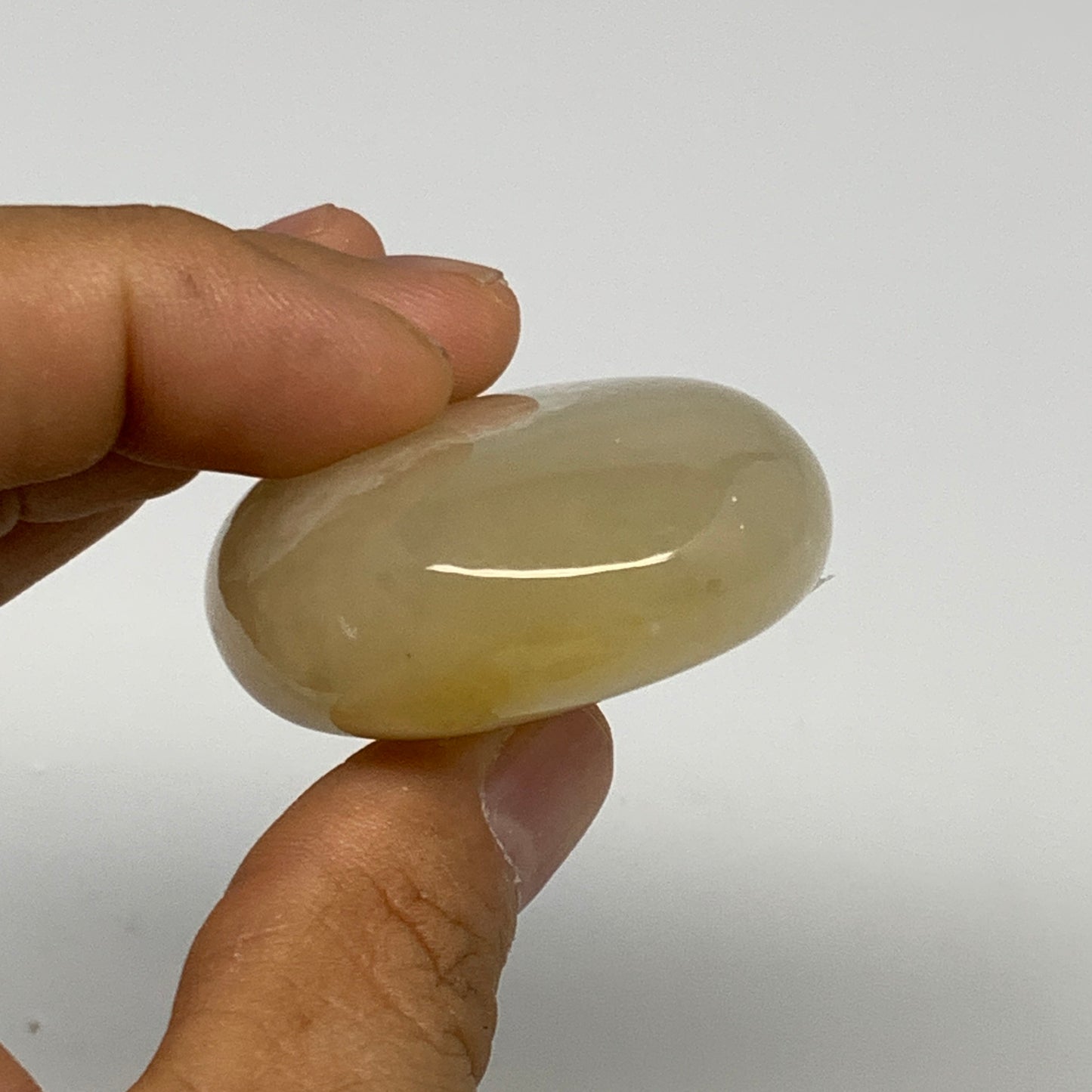 71.4g,2.1"x1.6"x0.8", Yellow Aventurine Palm-Stone Crystal Stone @India,B29736