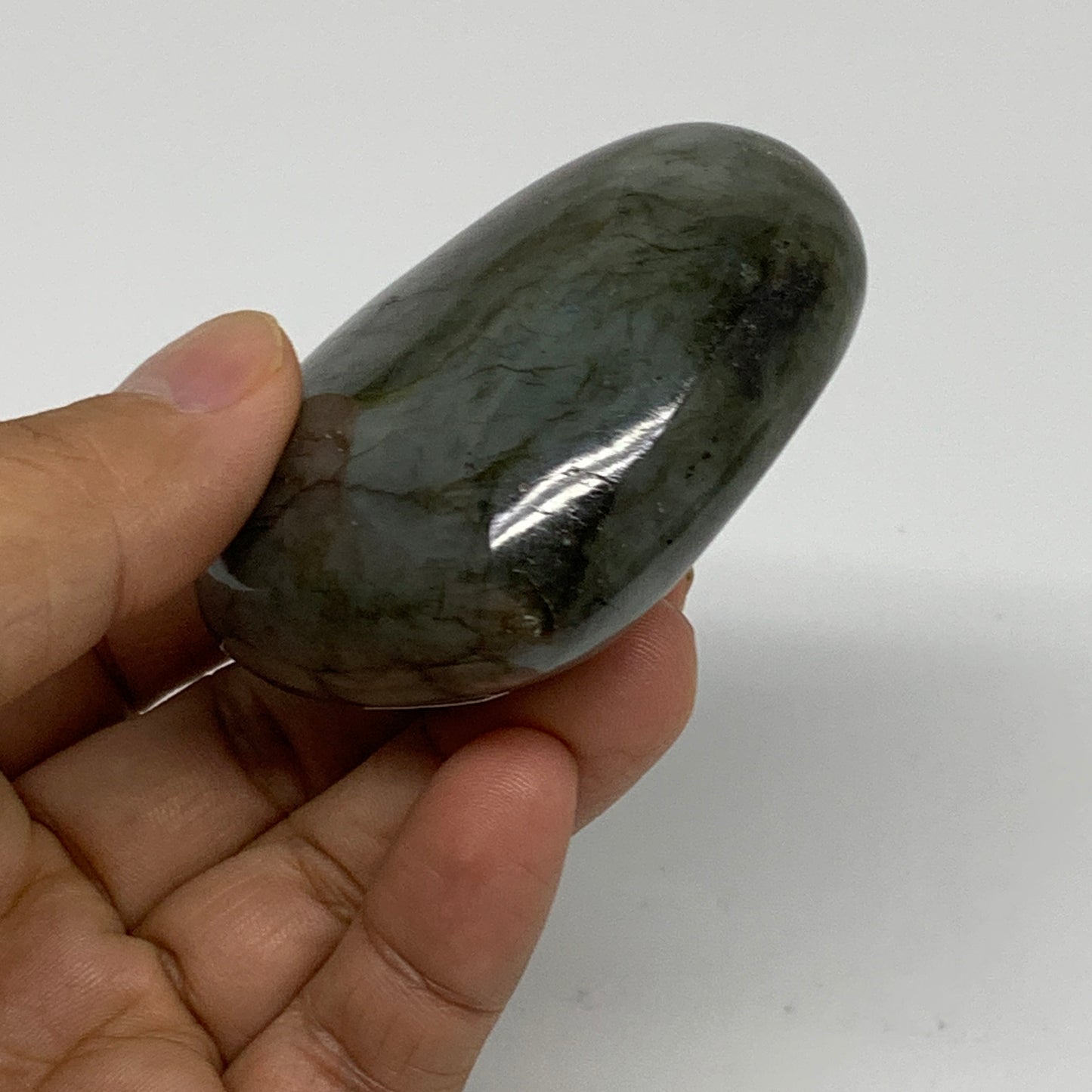137g, 2.3"x2.5"x1", Natural Labradorite Heart Polished Crystal, B35426