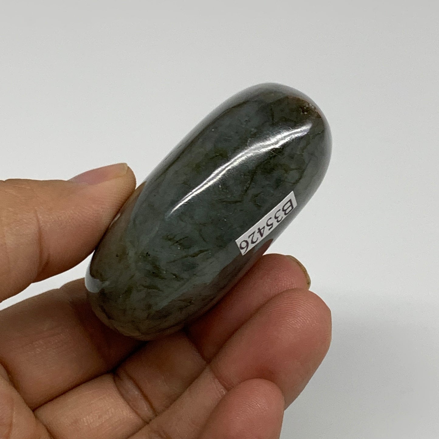 137g, 2.3"x2.5"x1", Natural Labradorite Heart Polished Crystal, B35426