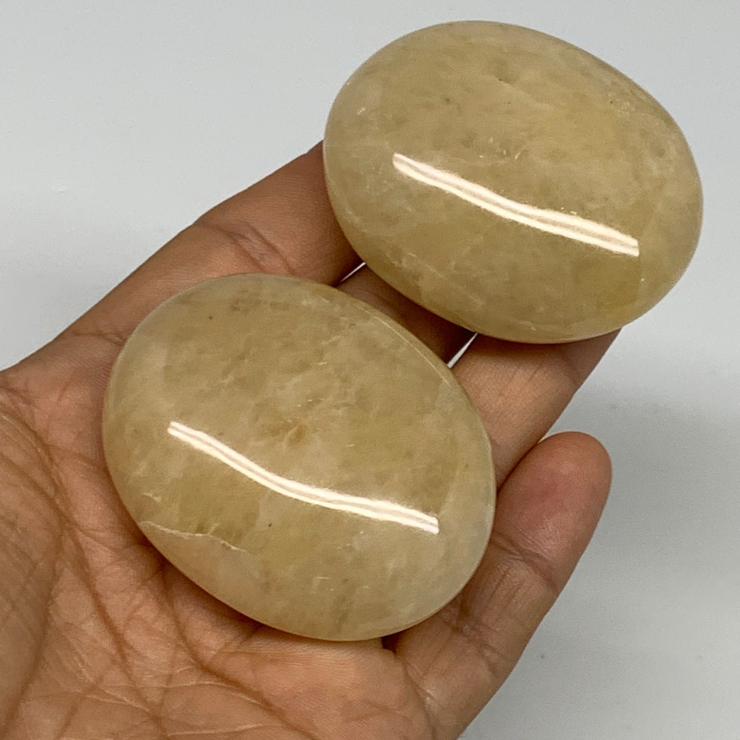 152.8g,2" - 2.1", 2pcs,  Yellow Aventurine Palm-Stone Crystal Stone @India,B2973