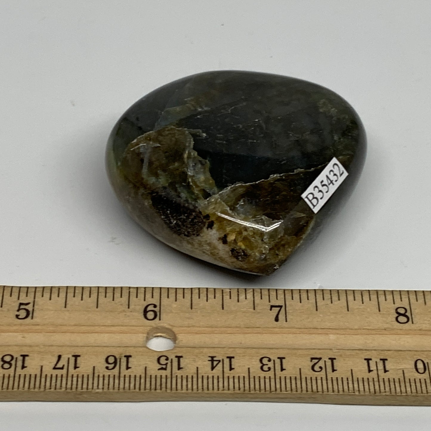 107.2g, 2.1"x2.3"x0.9", Natural Labradorite Heart Polished Crystal, B35432