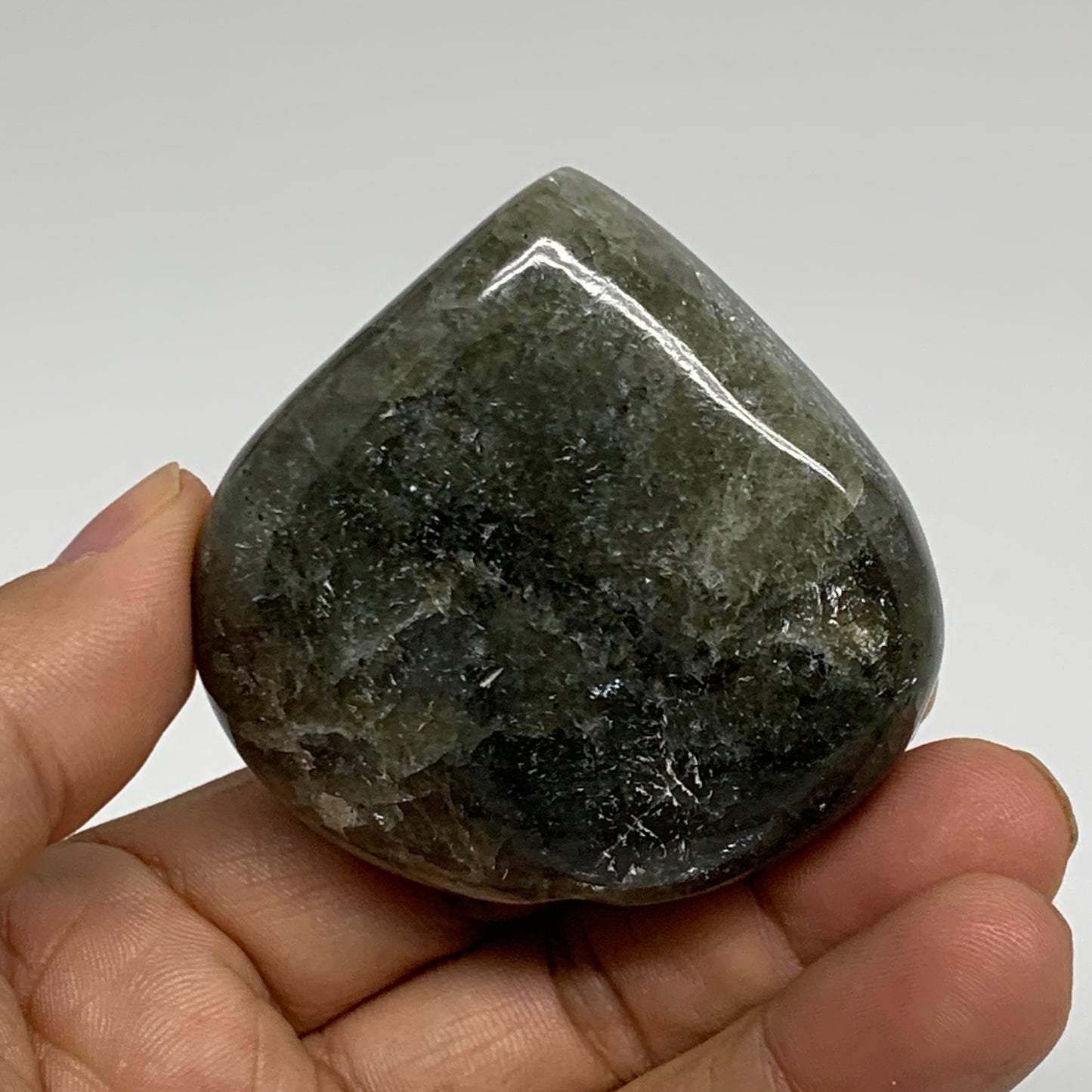 105.5g, 2.2"x2.2"x0.9", Natural Labradorite Heart Polished Crystal, B35434