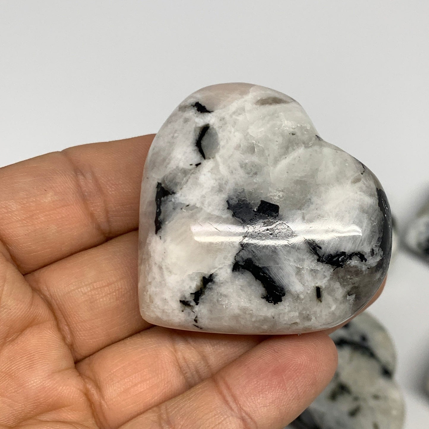 1020g (2.2 lbs) , 18 pcs, 1.6"- 2.1", Rainbow Moonstone Hearts @India, B21739