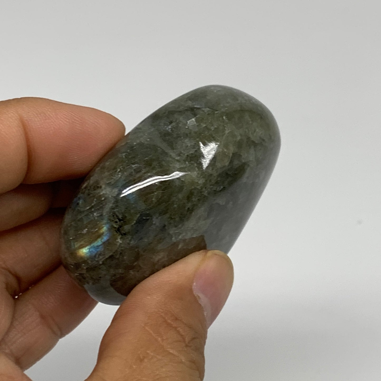 106.8g, 2.1"x2.2"x1", Natural Labradorite Heart Polished Crystal, B35437