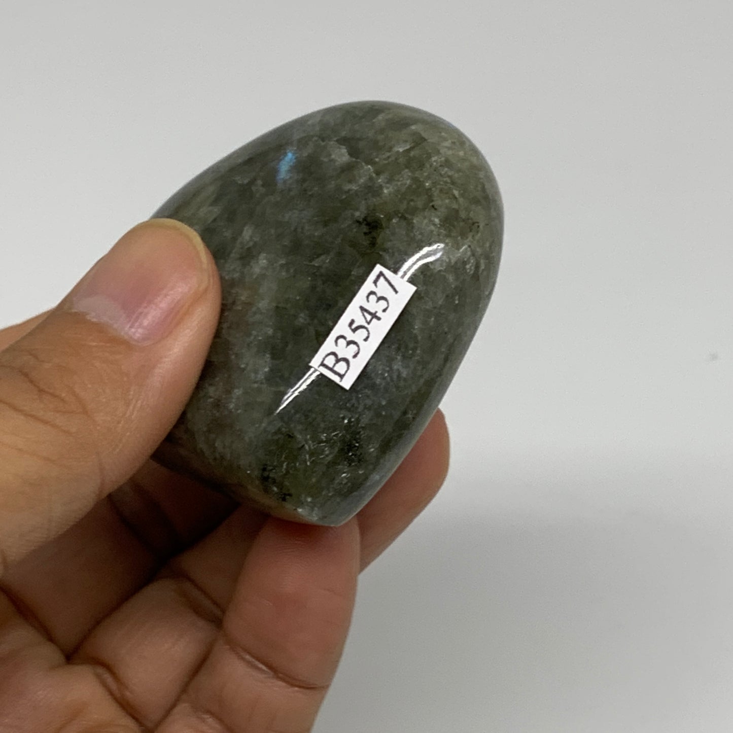106.8g, 2.1"x2.2"x1", Natural Labradorite Heart Polished Crystal, B35437