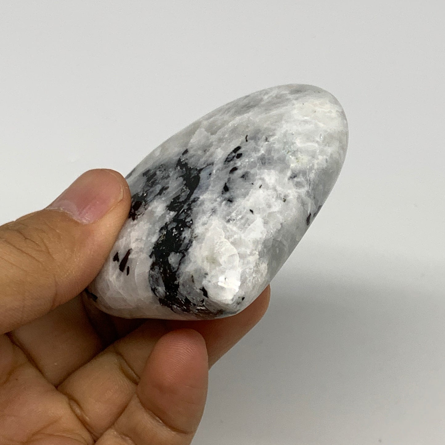 121.6g, 2.5"x2.6"x0.8", Rainbow Moonstone Heart Crystal Gemstone @India, B29751