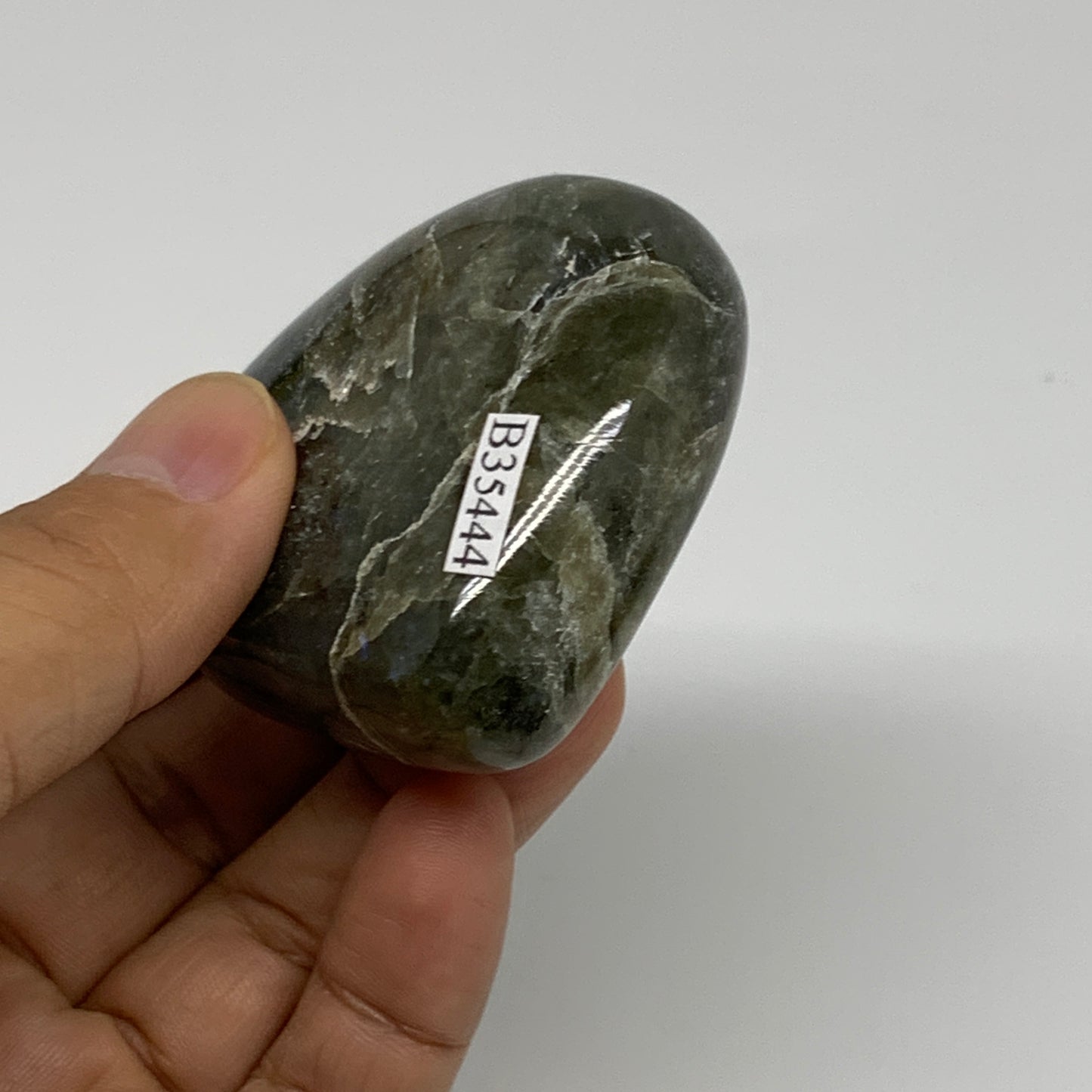 113.3g, 2.2"x2.3"x0.9", Natural Labradorite Heart Polished Crystal, B35444