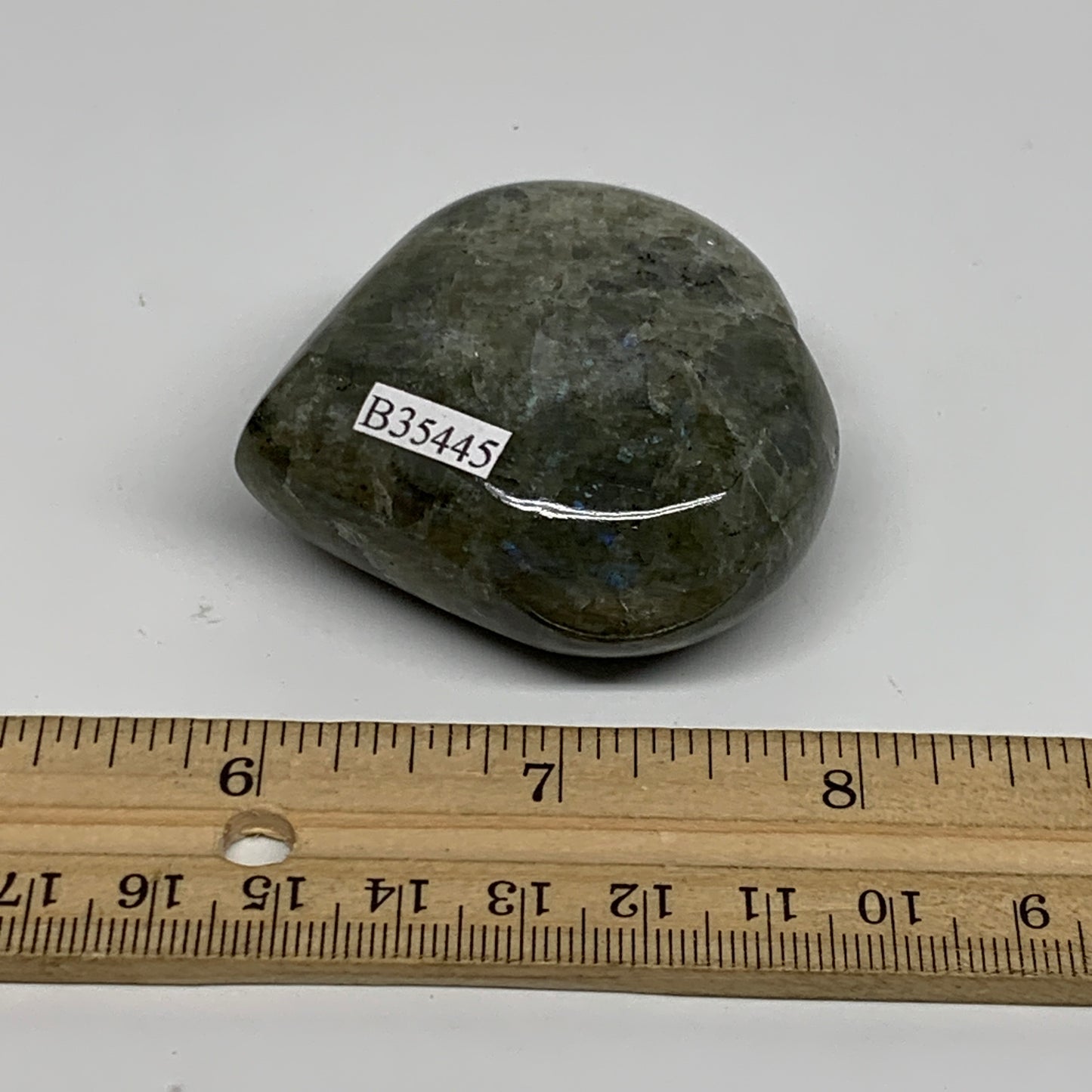 104.8g, 2.1"x2.2"x0.9", Natural Labradorite Heart Polished Crystal, B35445