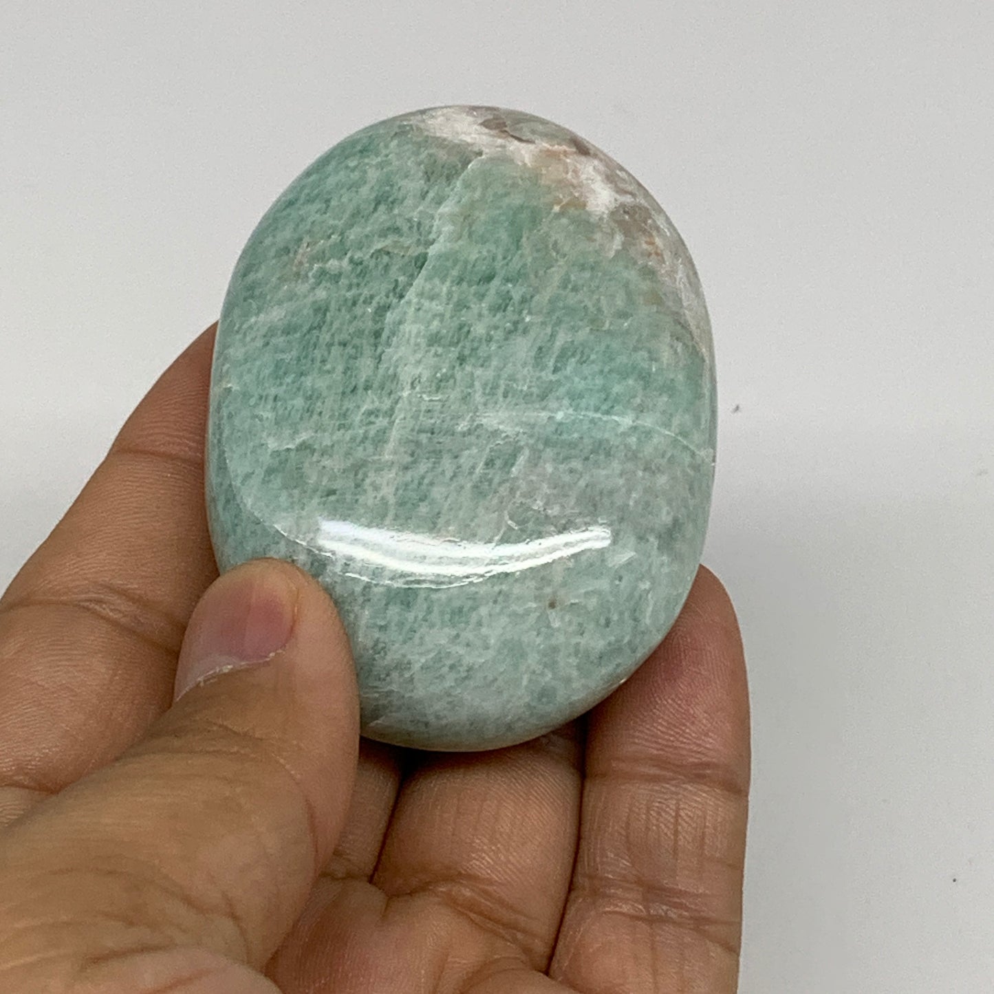 107.5g, 2.5"x1.8"x1", Natural Amazonite Palm-Stone Tumbled Polished, B34674