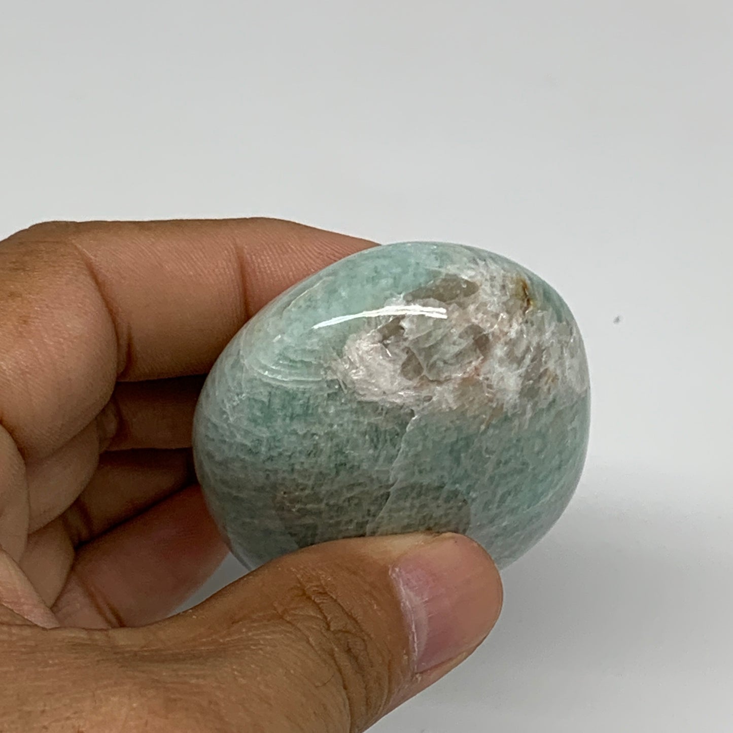 107.5g, 2.5"x1.8"x1", Natural Amazonite Palm-Stone Tumbled Polished, B34674