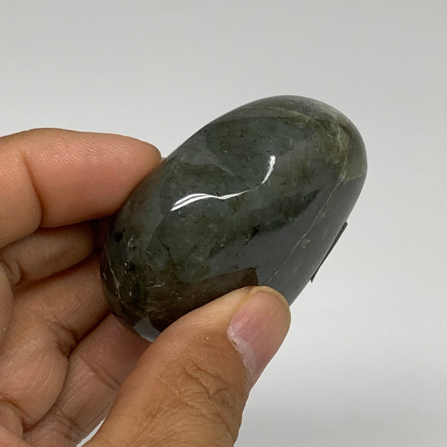 98.4g, 2.1"x2.1"x0.9" Natural Labradorite Heart Polished Healing Crystal, B35454