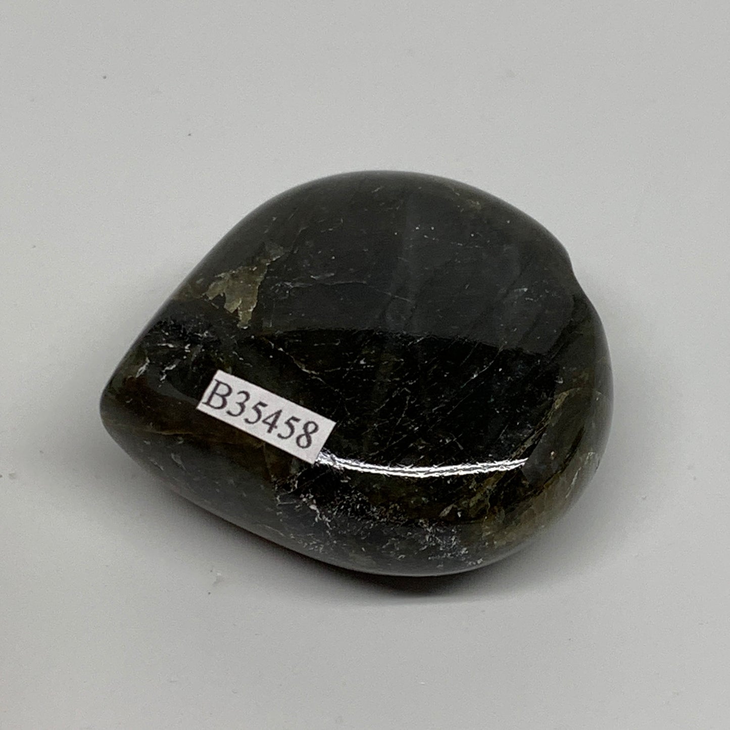 108.5g, 2.1"x2.2"x0.9",Natural Labradorite Heart Polished Healing Crystal,B35458