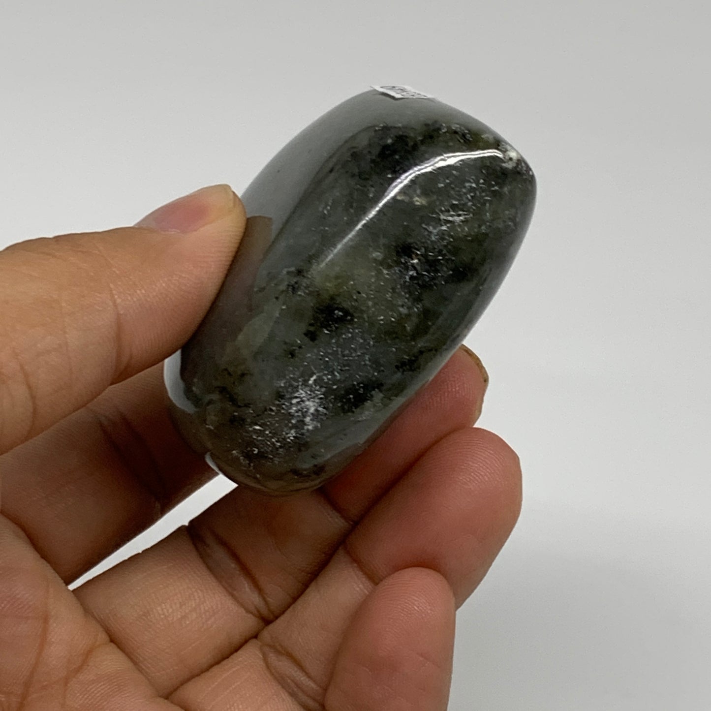 126.9g, 2.2"x2.2"x1" Natural Labradorite Heart Polished Healing Crystal, B35449