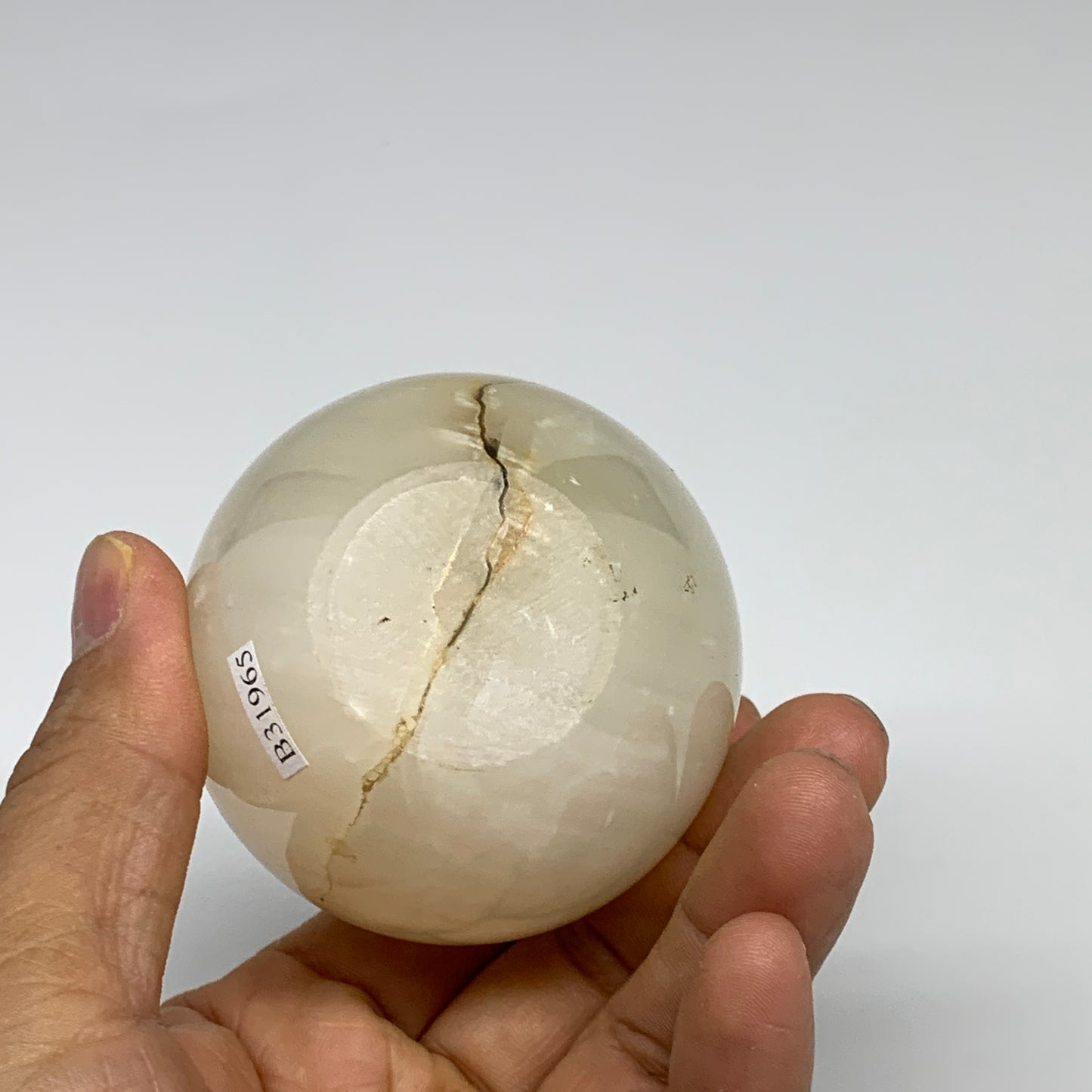 353g, 2.3"x2.4", Natural Green Onyx Apple Gemstone from Afghanistan, B31965