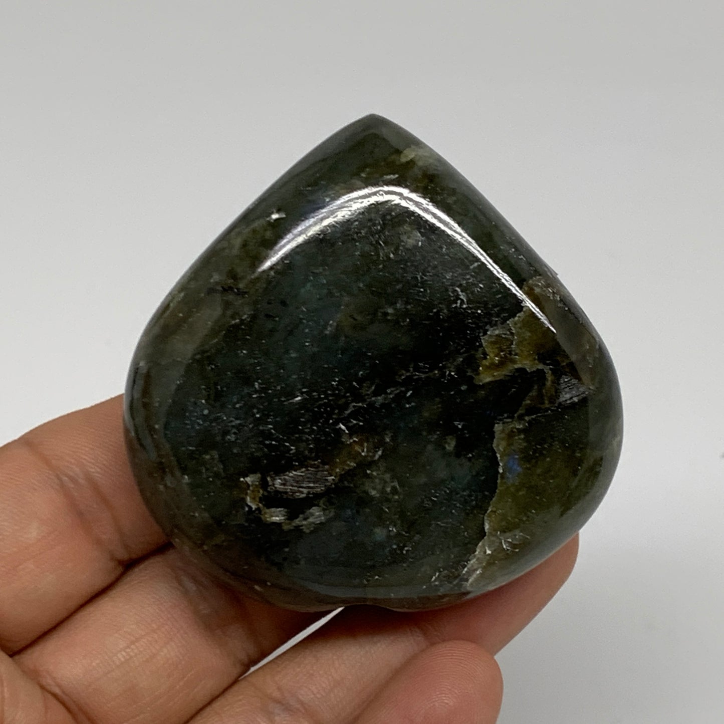 92.5g, 2.2"x2.2"x0.8" Natural Labradorite Heart Polished Healing Crystal, B35451