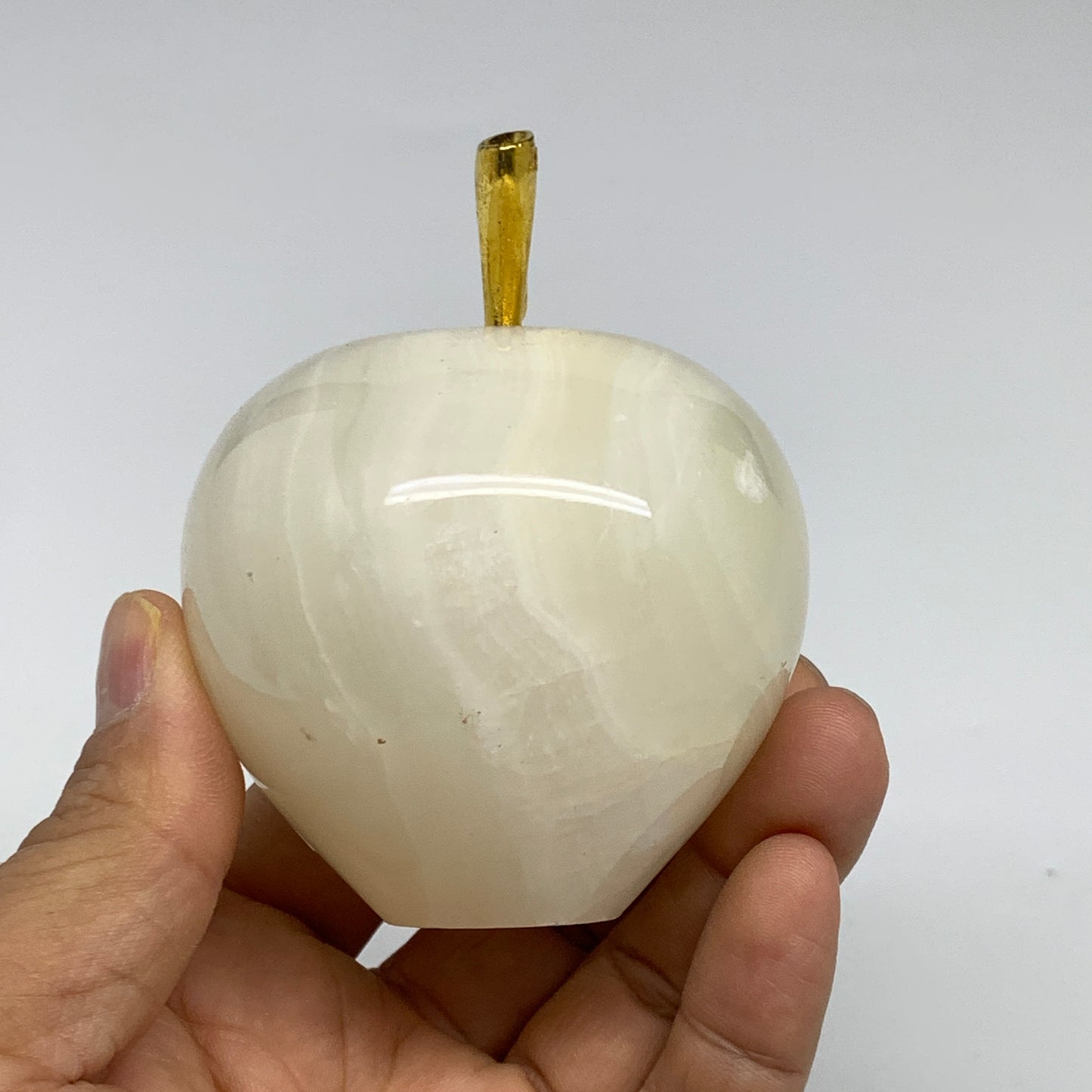 364g, 2.3"x2.5" Natural Green Onyx Apple Gemstone from Afghanistan, B31966