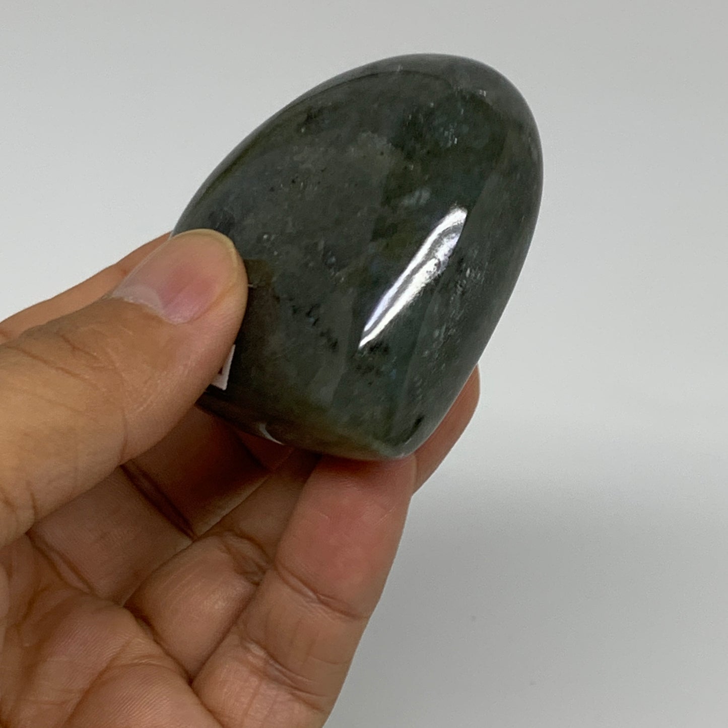 113g, 2.2"x2.3"x0.9" Natural Labradorite Heart Polished Healing Crystal, B35461