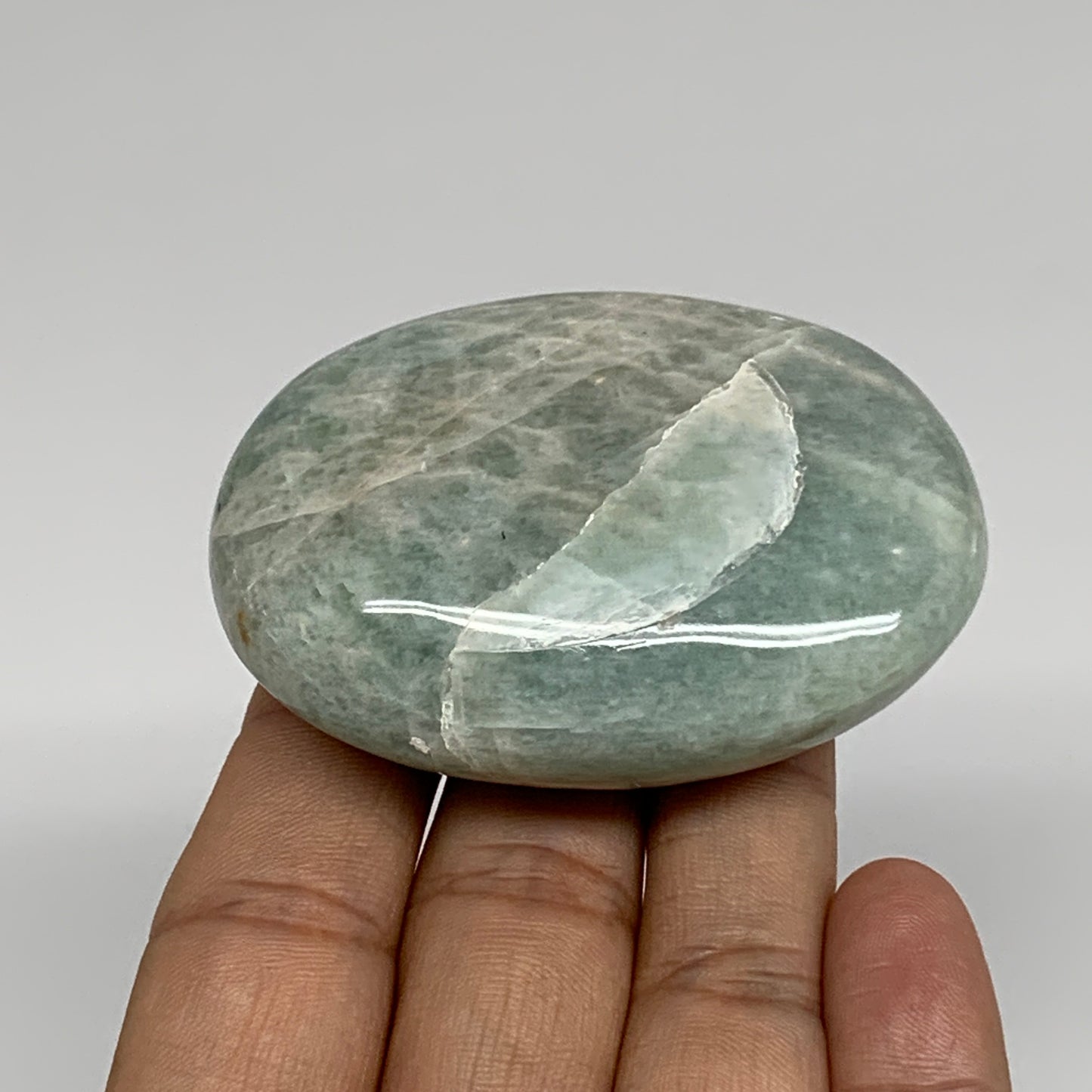 101g, 2.5"x1.8"x0.9", Natural Amazonite Palm-Stone Tumbled Polished, B34691