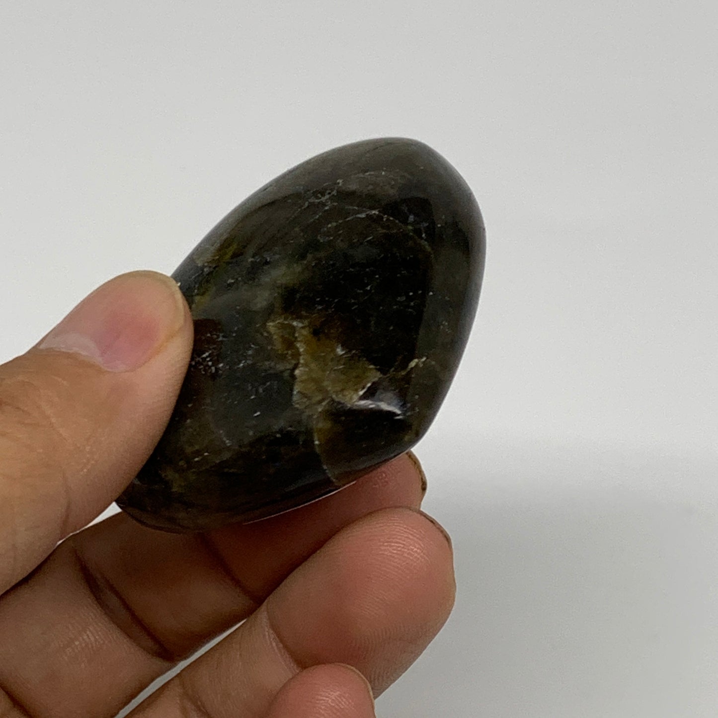72.2g, 1.9"x2"x0.8", Natural Labradorite Heart Polished Crystal, B35481