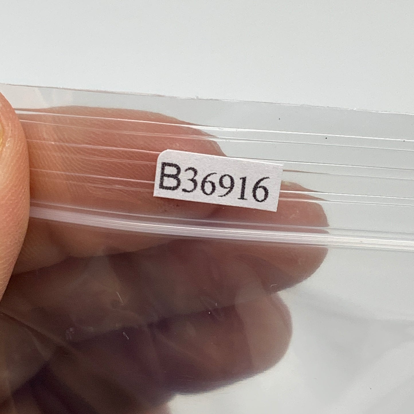 145.6g, 1.6"-1.8", 4pcs, Natural Lapis Lazuli Palm Stone @Afghanistan, B36916