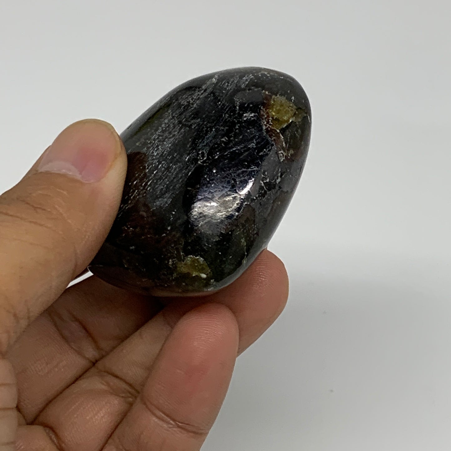 97.1g, 1.9"x2.1"x1", Natural Labradorite Heart Polished Crystal, B35483