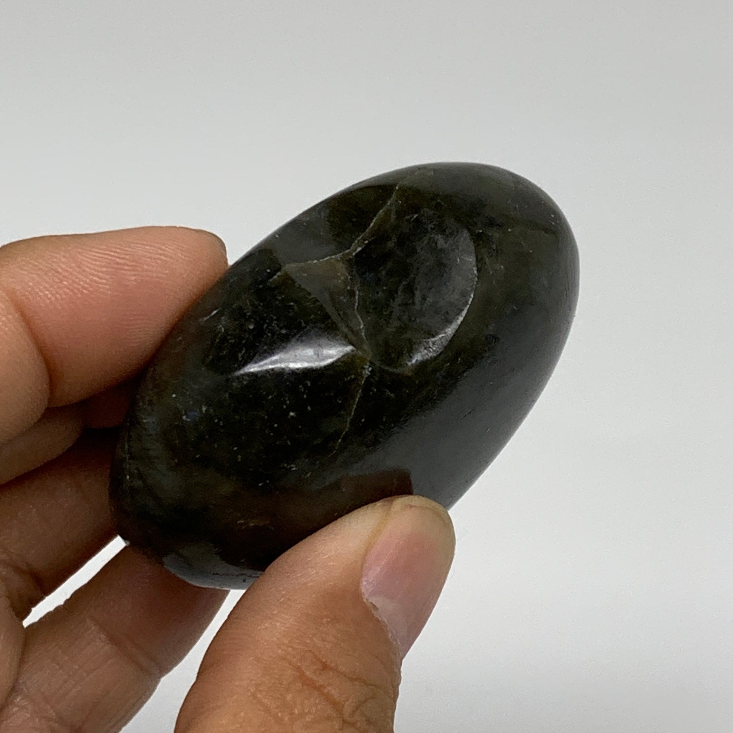 112.3g, 2.1"x2.3"x1.1", Natural Labradorite Heart Polished Crystal, B35484