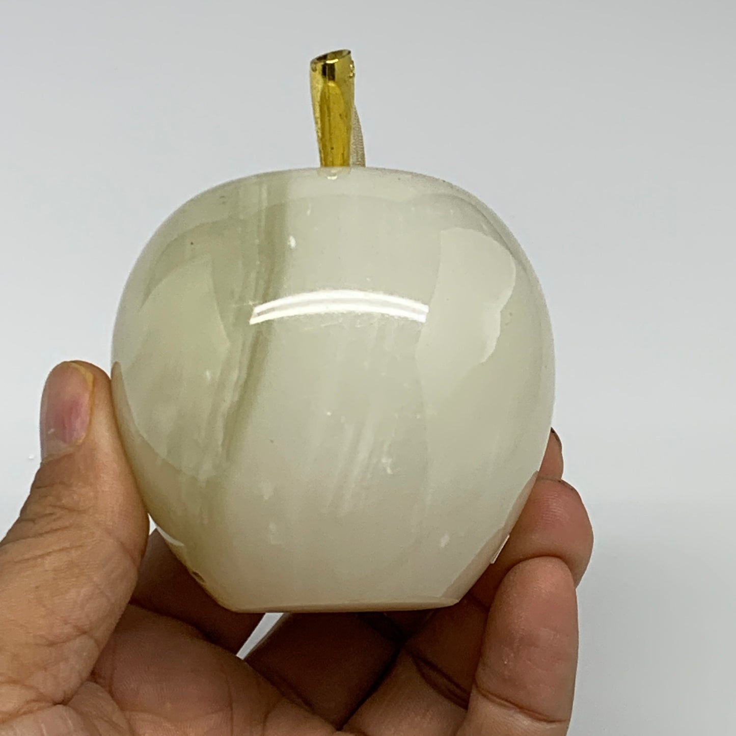 375g, 2.3"x2.4" Natural Green Onyx Apple Gemstone from Afghanistan, B31989