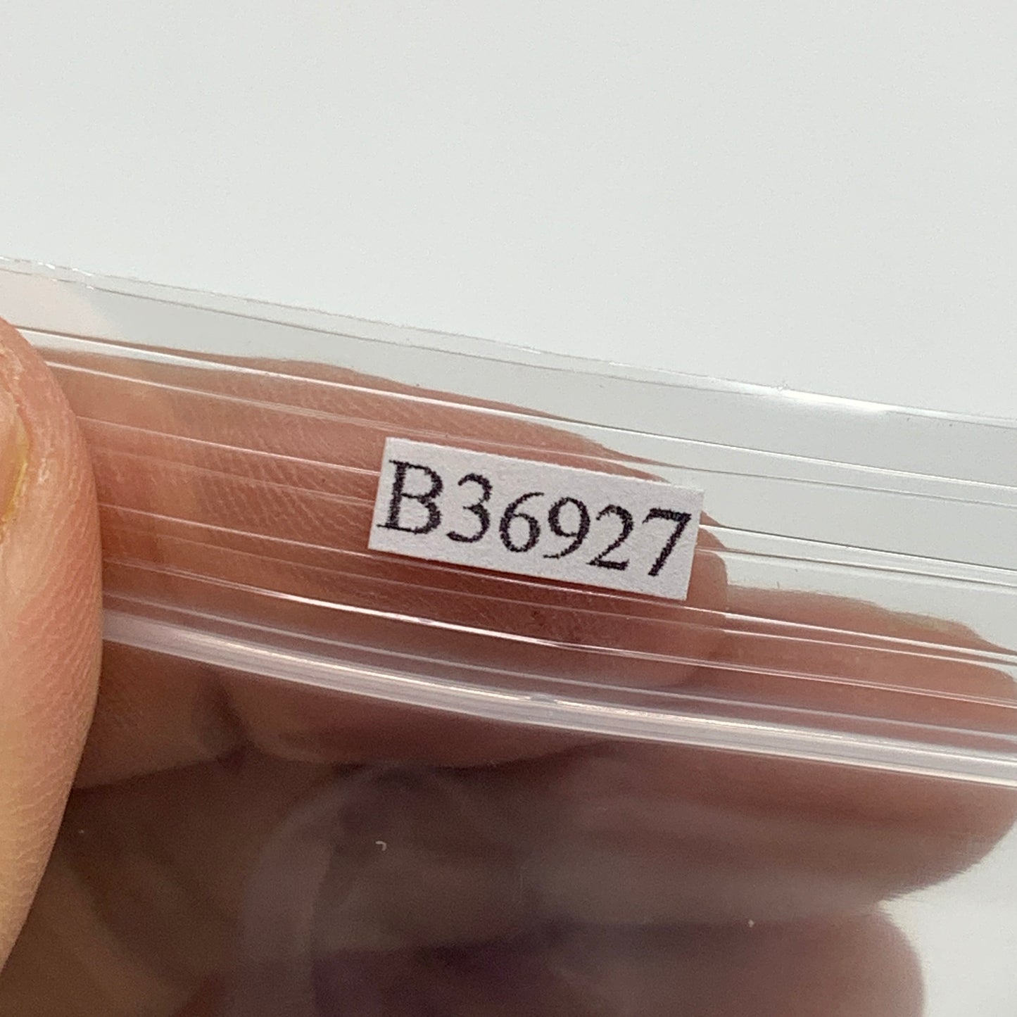 136g, 1.9"-2.2", 2pcs, Natural Lapis Lazuli Palm Stone @Afghanistan, B36927