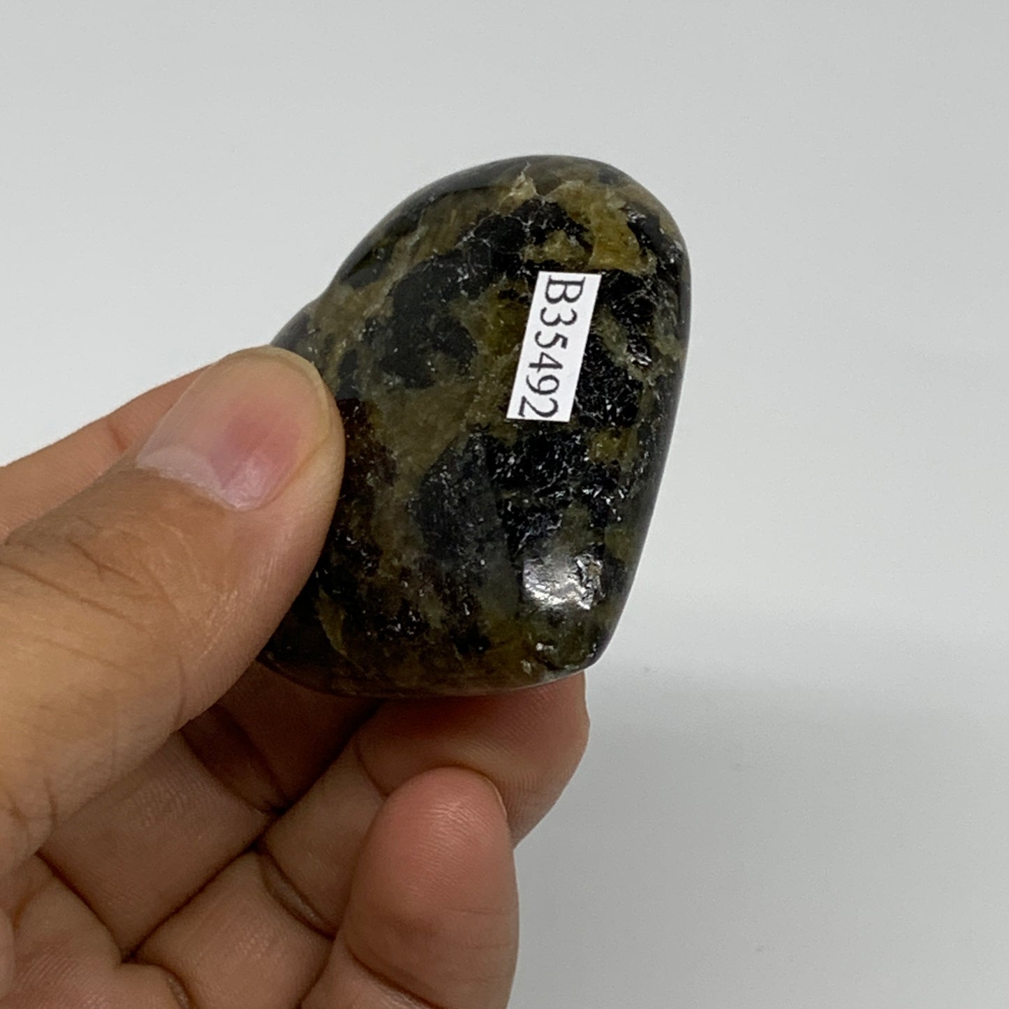 72.7g, 2"x2"x0.8", Natural Labradorite Heart Polished Crystal, B35492