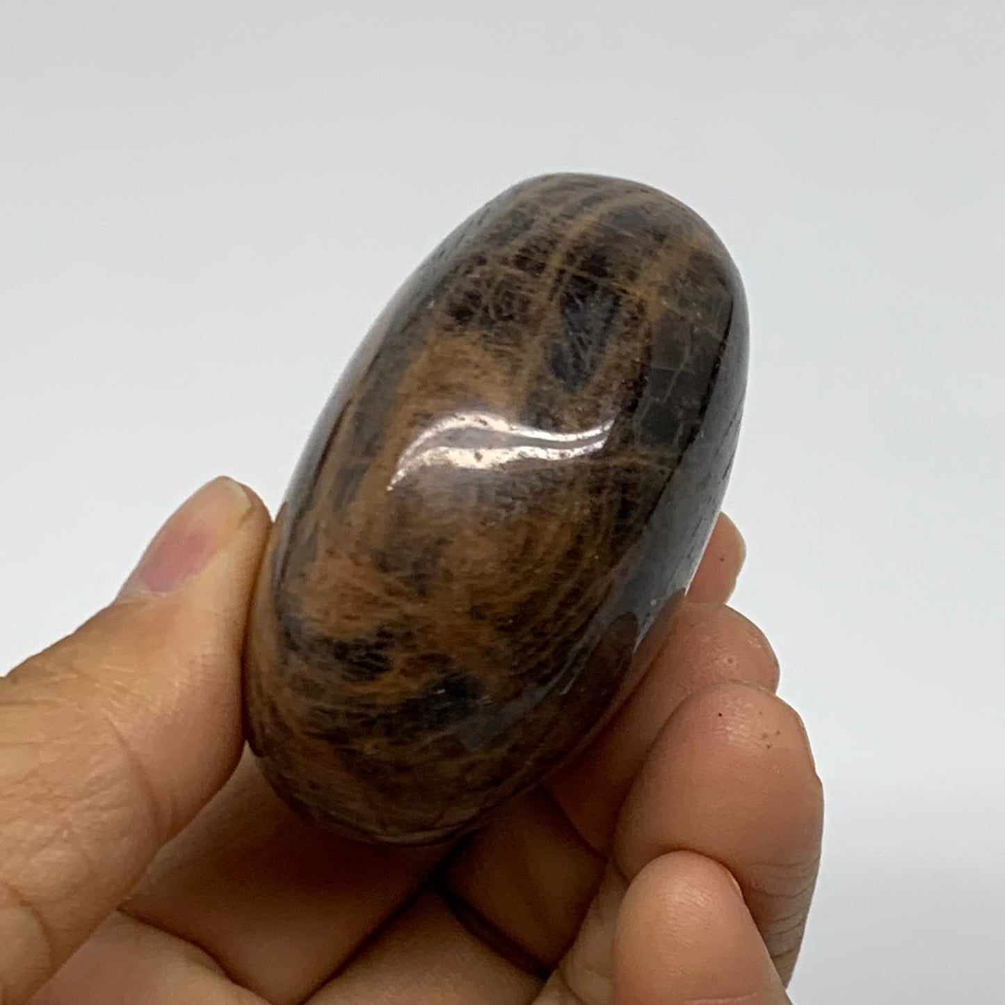 132.1g, 2.2"x2"x1.3",  Black Moonstone Crystal Palm-Stone Polished, B37766