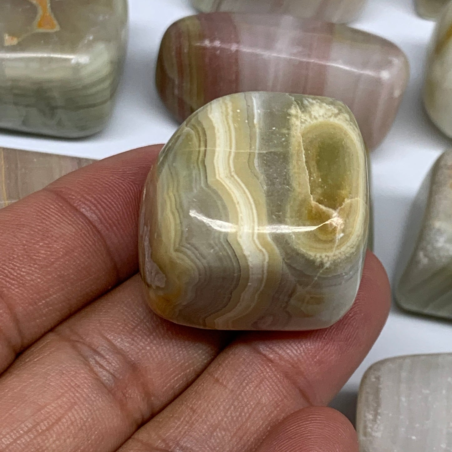 1000g, 1.1"-1.8", 27pcs, Green/Banded Onyx Tumbled Stones @Afghanistan, B26688