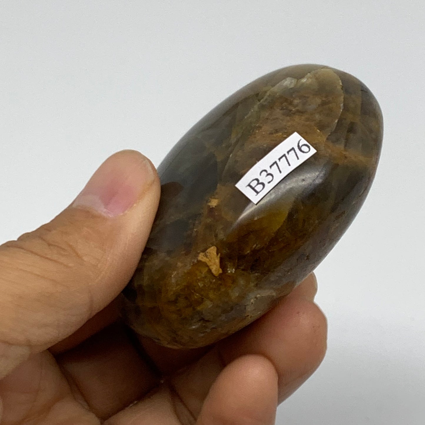 118.6g, 2.4"x1.9"x1.1",  Black Moonstone Crystal Palm-Stone Polished, B37776