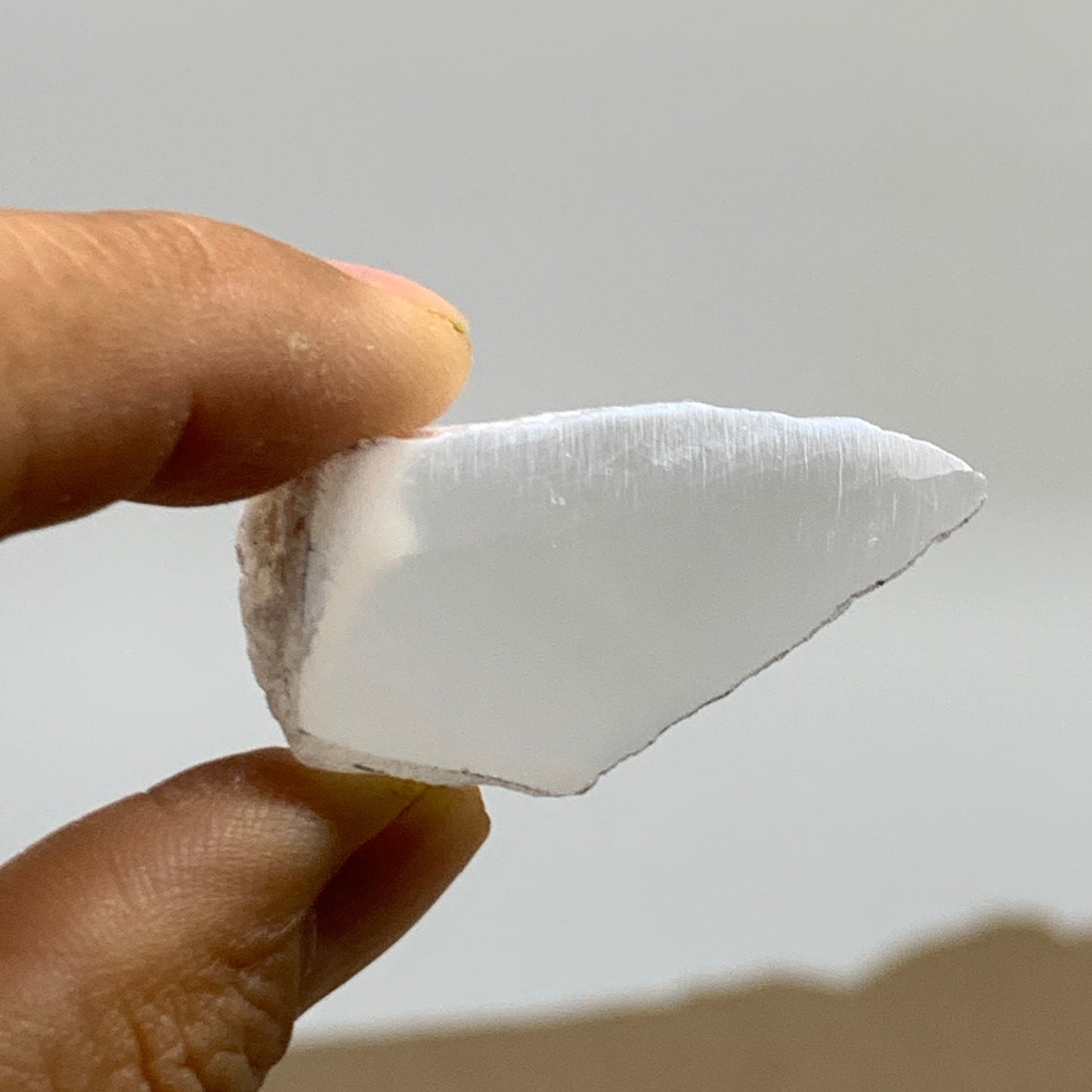 0.31 lbs, 1"-1.6", 6pcs, Natural Clear Selenite Crystal Slab Gemstone, B36938