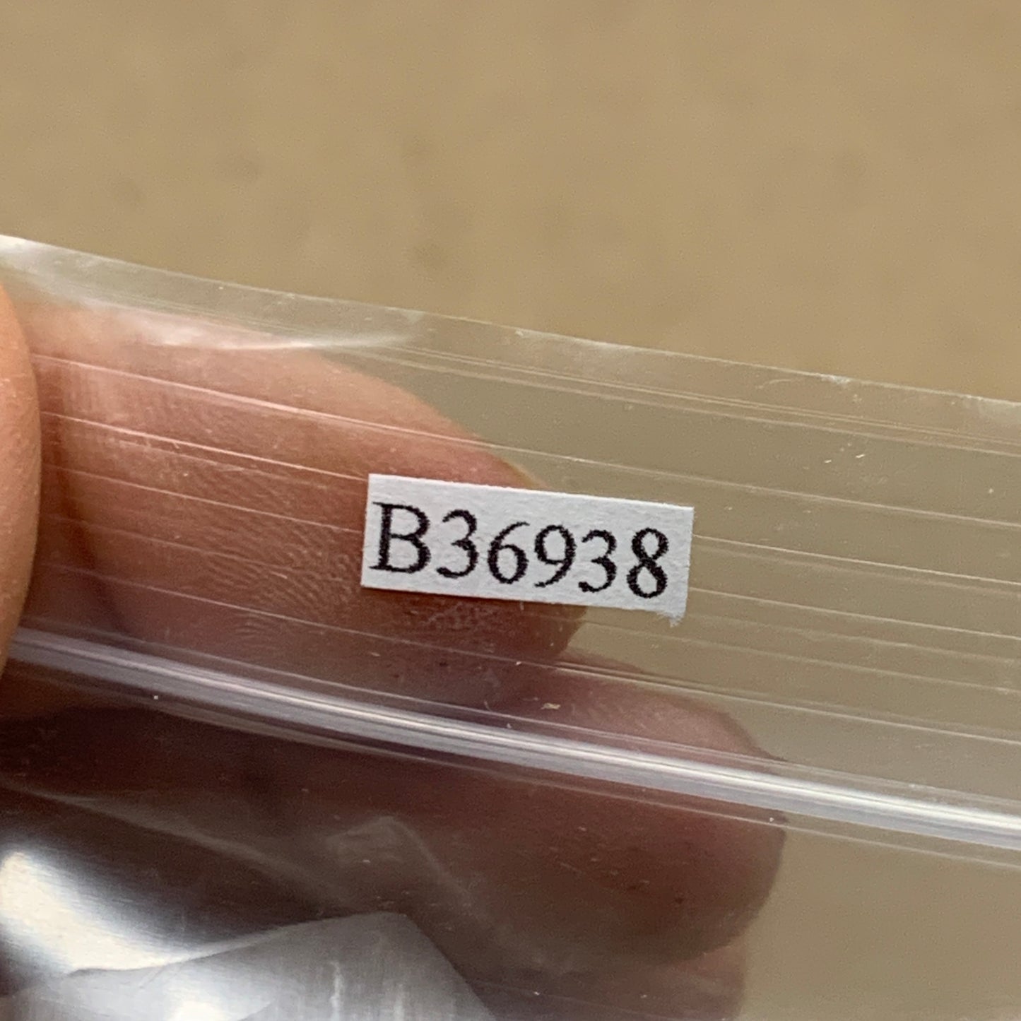 0.31 lbs, 1"-1.6", 6pcs, Natural Clear Selenite Crystal Slab Gemstone, B36938