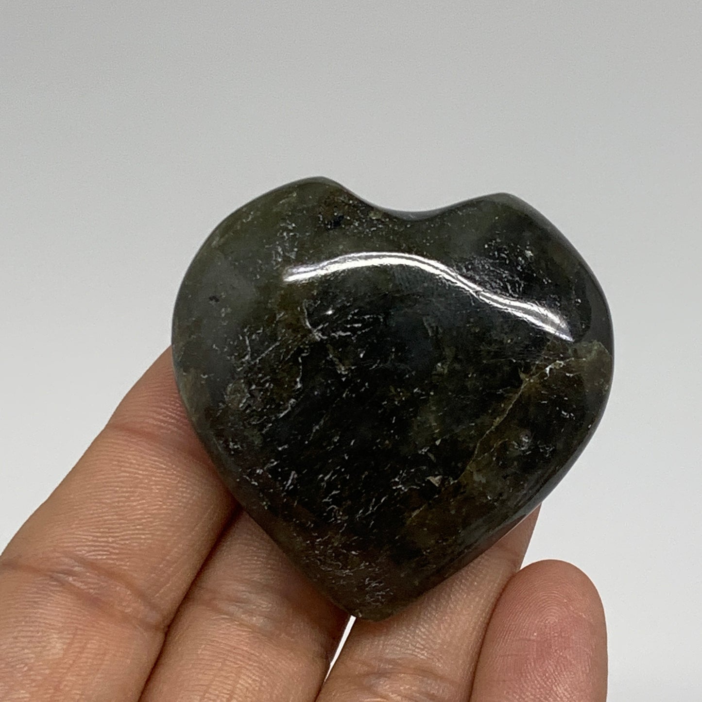 174.2g, 1.8" - 1.9", 3pcs, Natural Labradorite Heart Polished Crystal, B35513