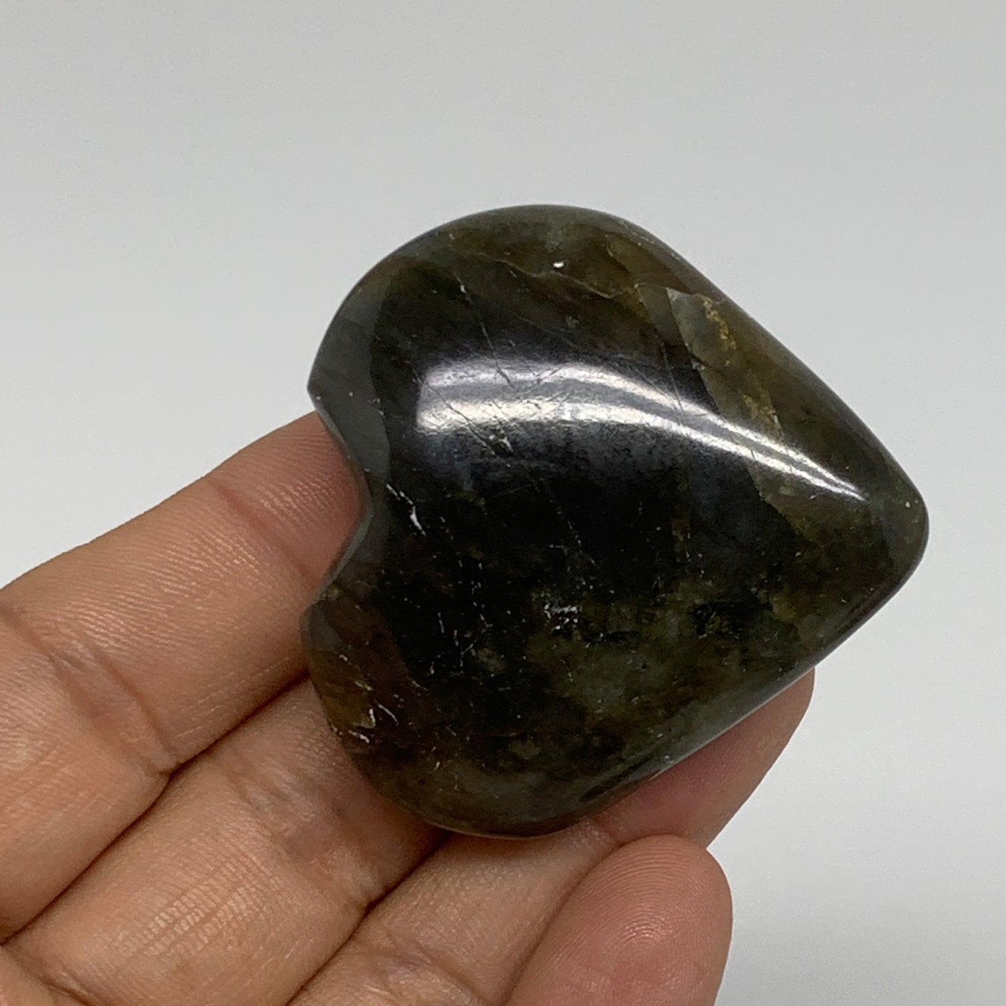 174.2g, 1.8" - 1.9", 3pcs, Natural Labradorite Heart Polished Crystal, B35513