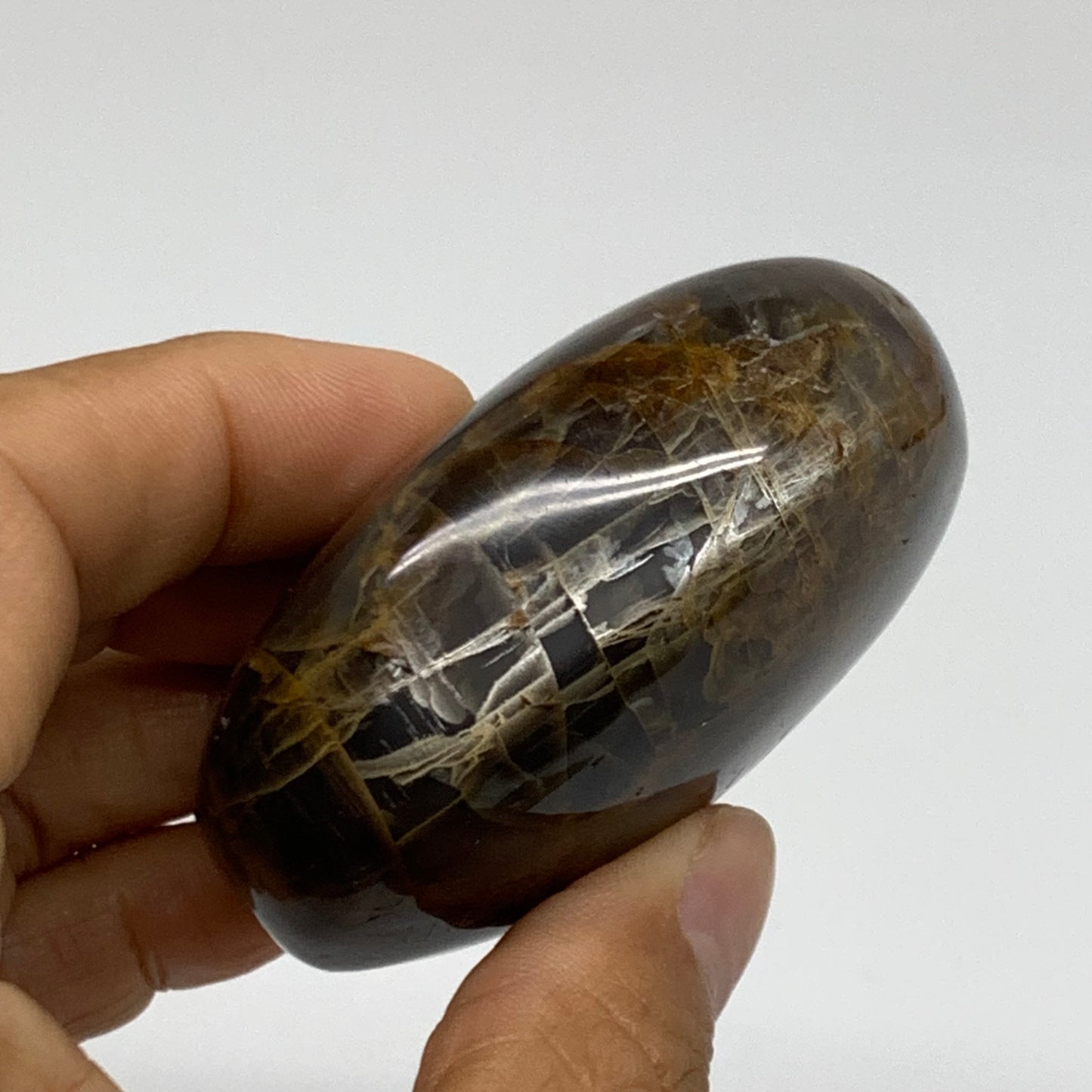 150g, 2.5"x2.1"x1.2",  Black Moonstone Crystal Palm-Stone Polished, B37785